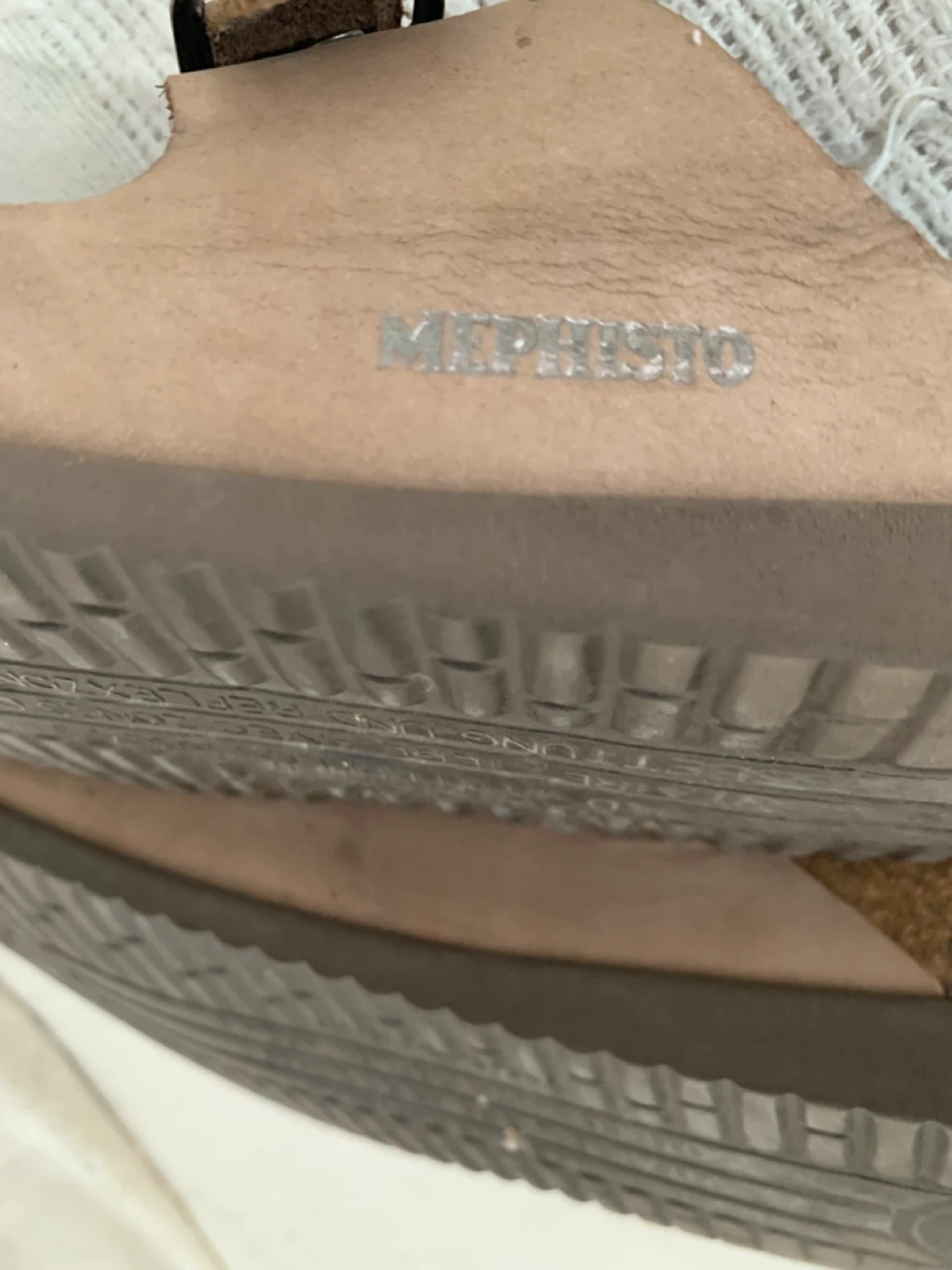 Mephisto Helen Sandals , size 40 - photo 3