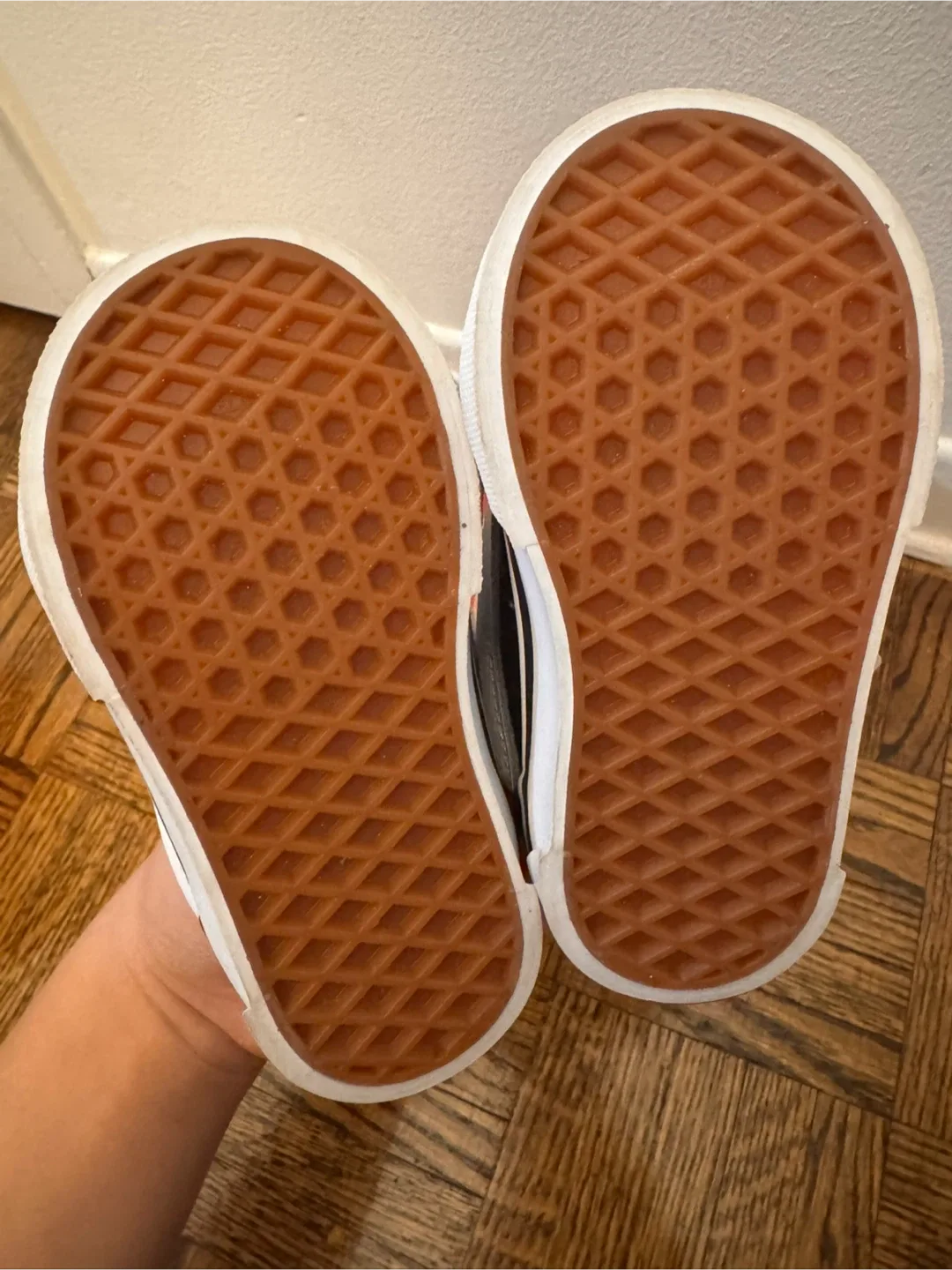 Vans Knu Skool Elastic Lace Toddler Shoes Size 4C image indicator(3)