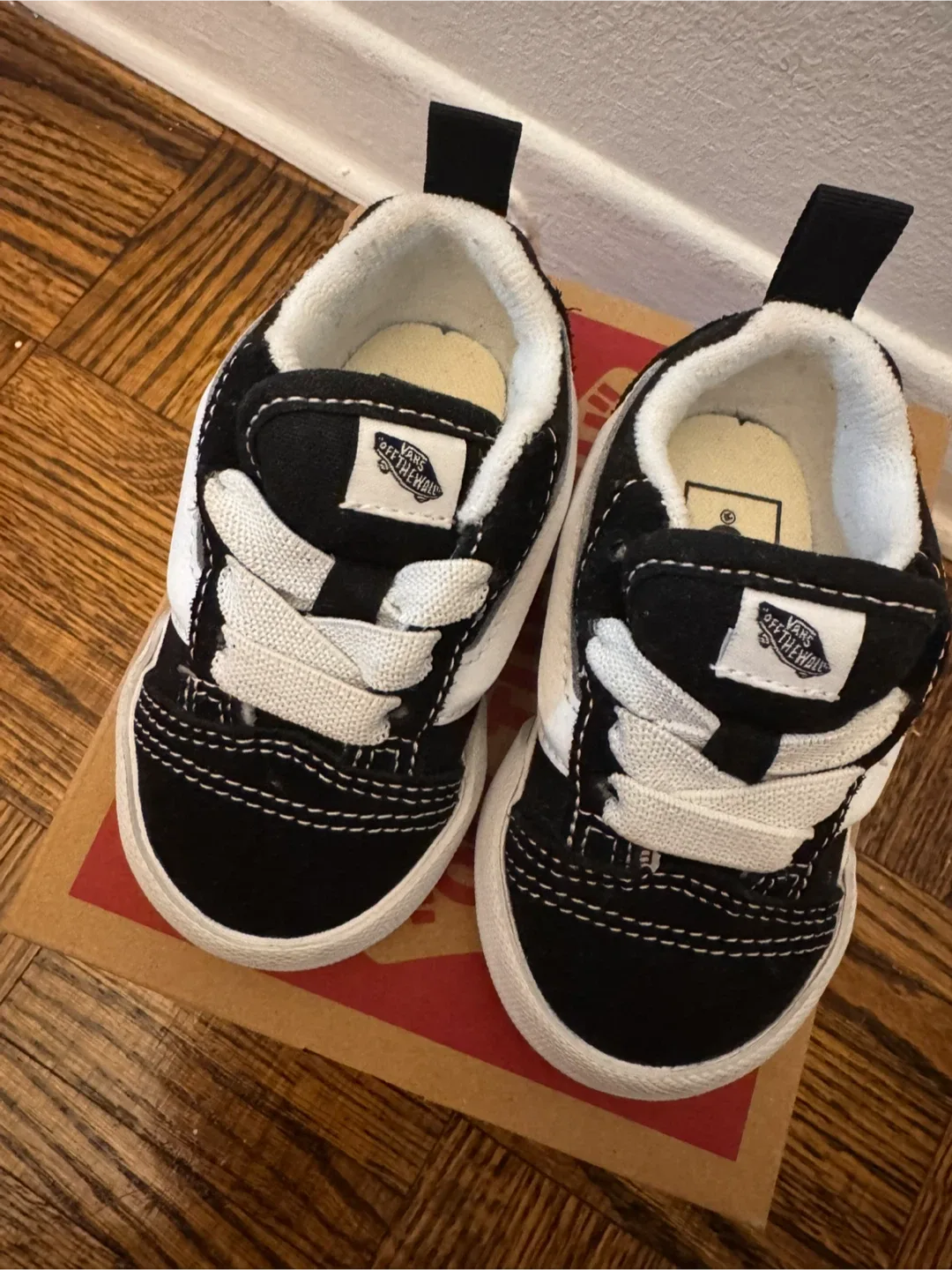 Vans Knu Skool Elastic Lace Toddler Shoes Size 4C image indicator(2)