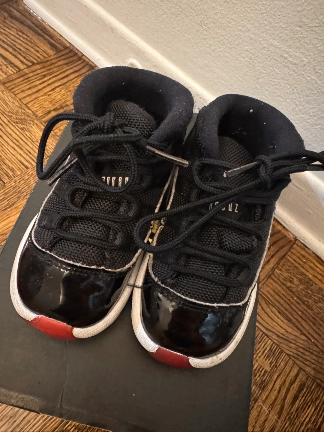 Jordan Retro 11 Toddler Shoes - Size 6C - photo 2
