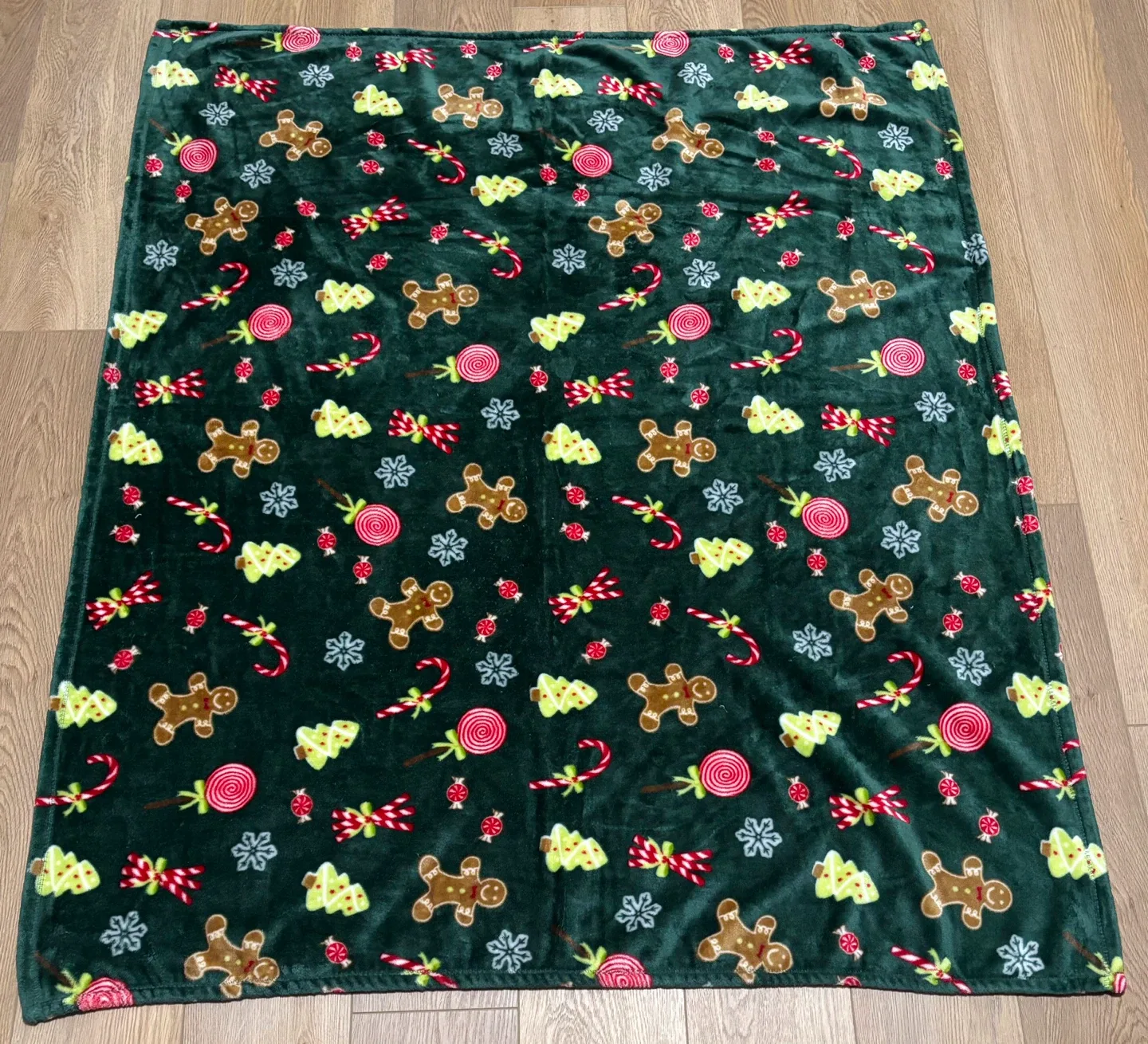 Christmas Print Blanket thumbnail