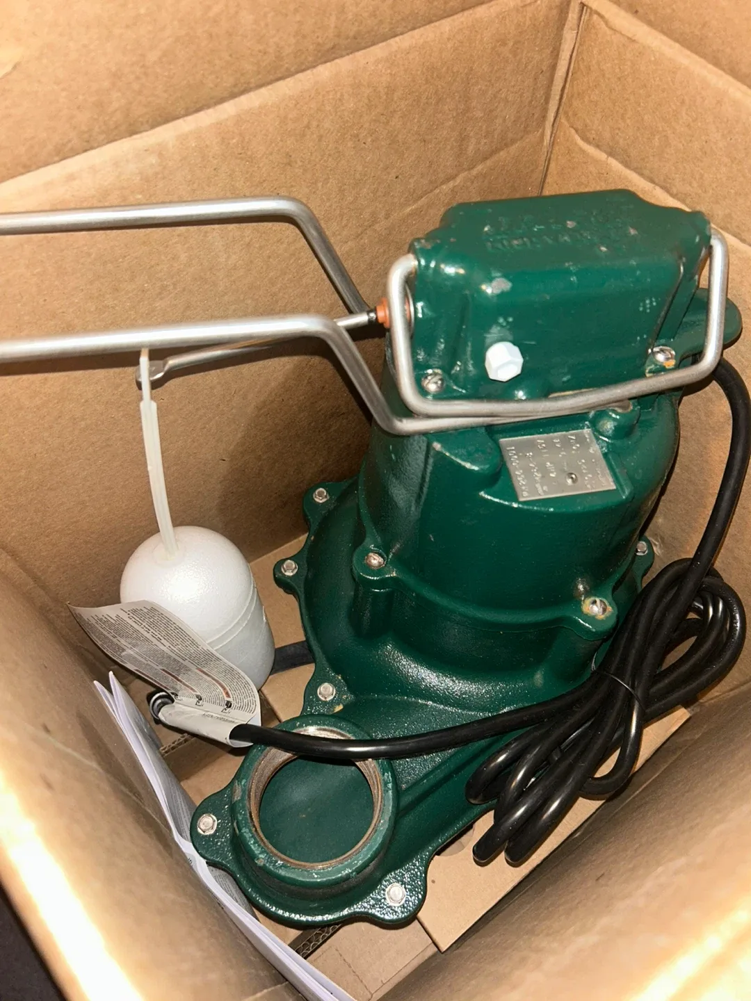 Zoeller Waste-Mate Submersible Sewage Pump M264-B image indicator(3)