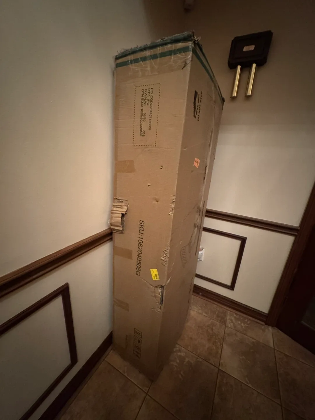 Upholstered Platform Bed with Headboard - Queen Size image indicator(3)