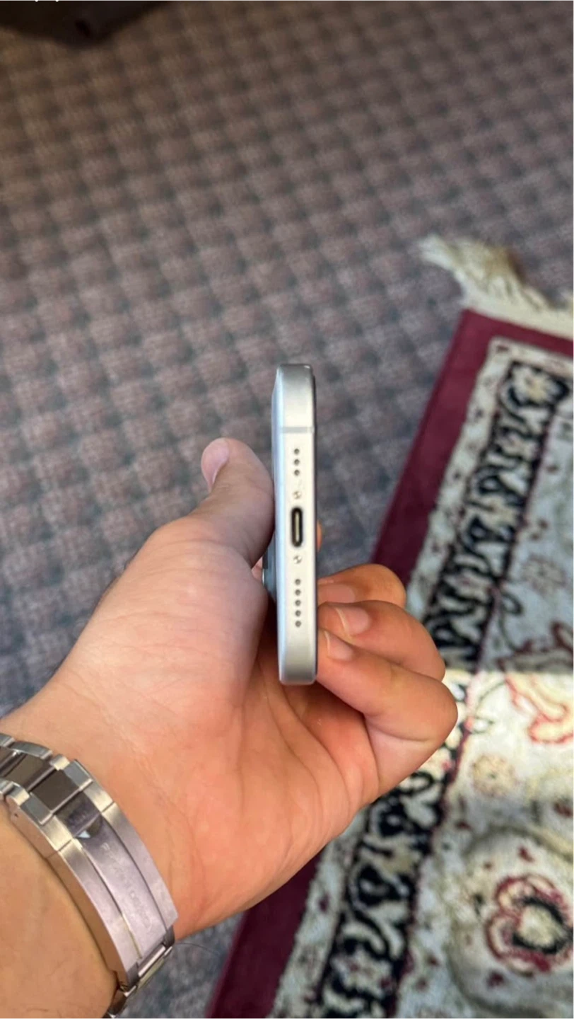 Apple iPhone 15- blue - photo 4