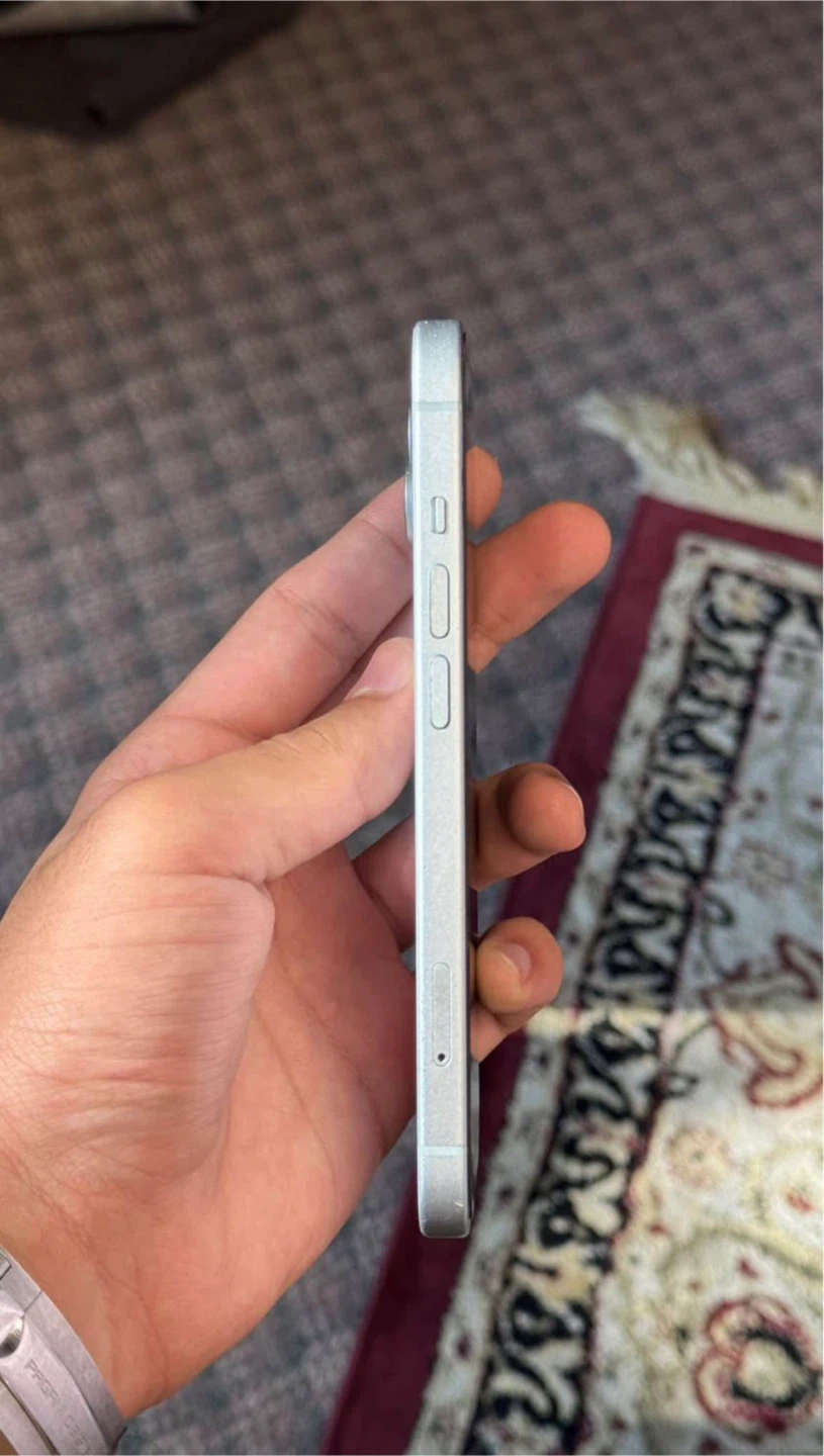 Apple iPhone 15- blue - photo 5