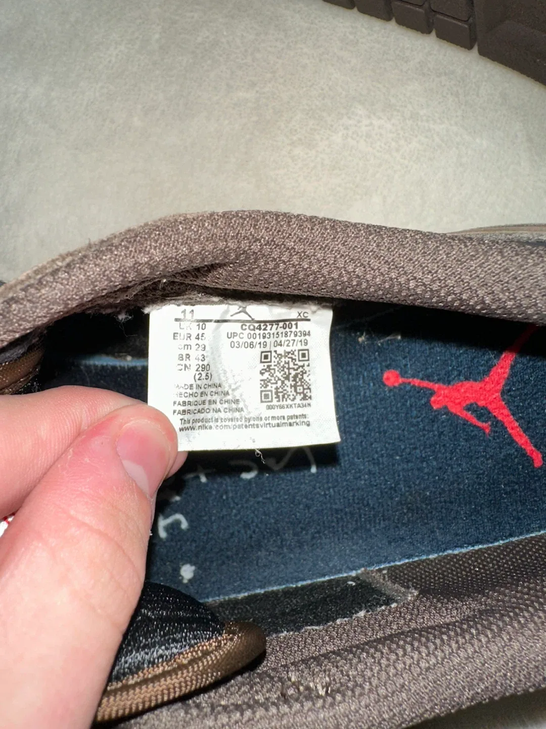 Nike Air Jordan 1 Low Travis Scott image indicator(8)