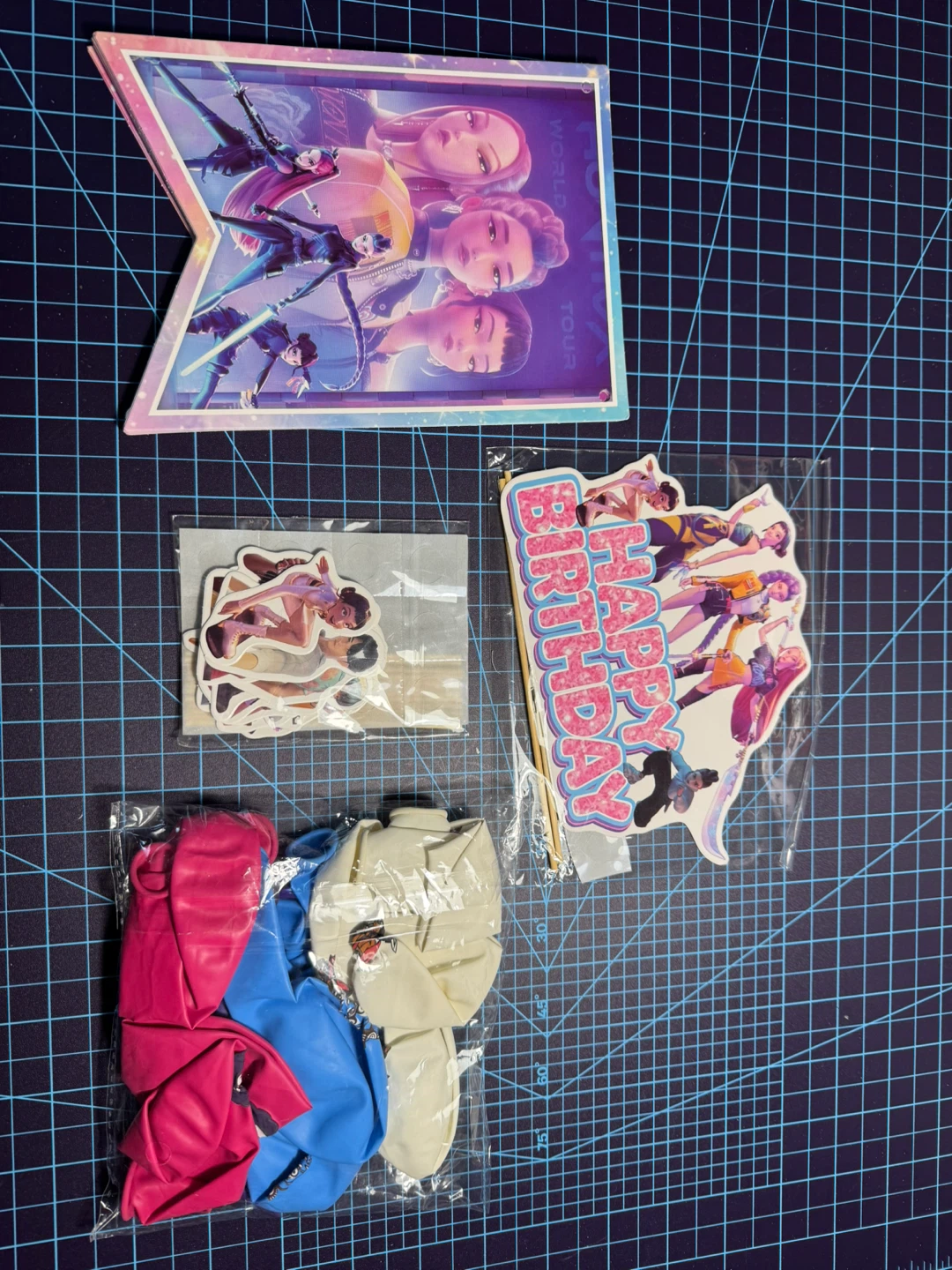 K-pop demon hunter party decorations - photo 4