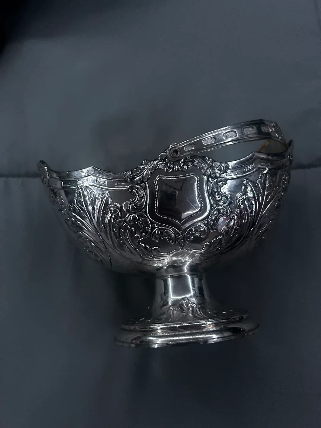 Vintage Silver Basket with Handle image indicator(3)