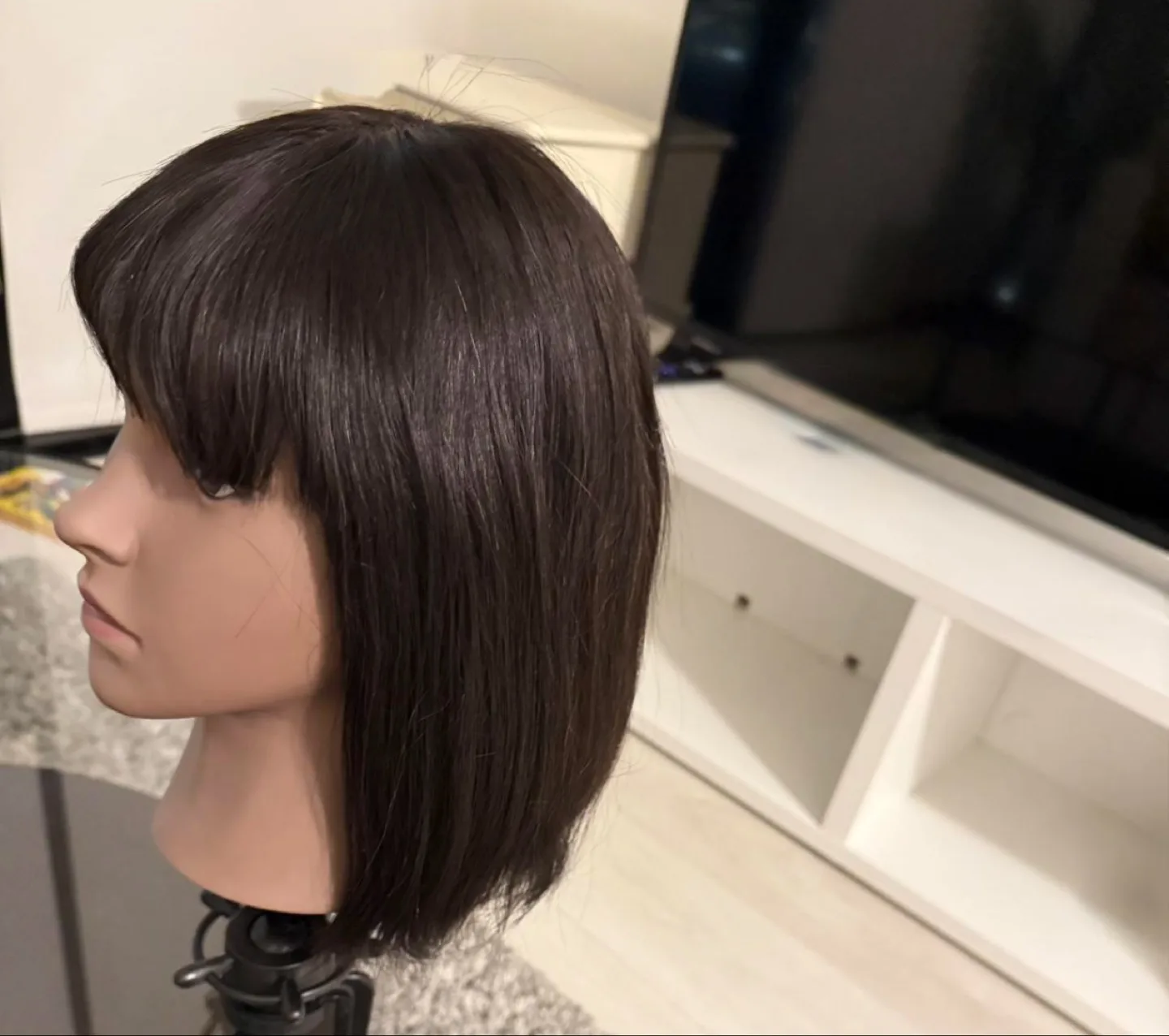 Bob human hair wig with bangs image indicator(2)