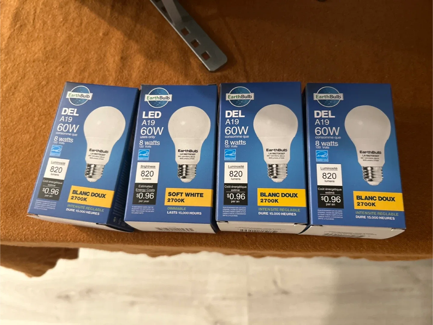 EarthBulb DEL A19 60W LED Light Bulbs - New image indicator(2)
