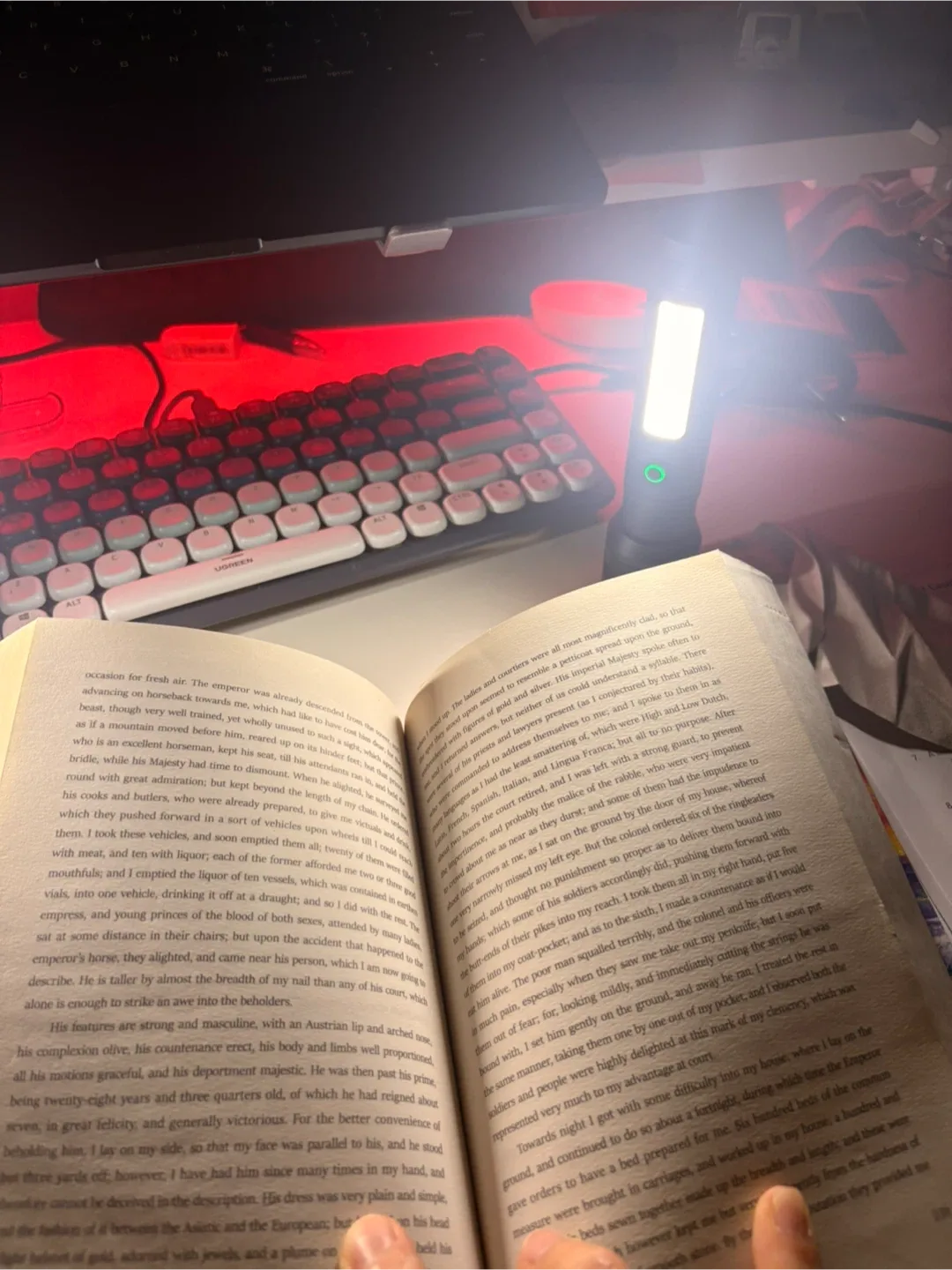 Super bright metal zoomable flashlight (read disc) image indicator(4)