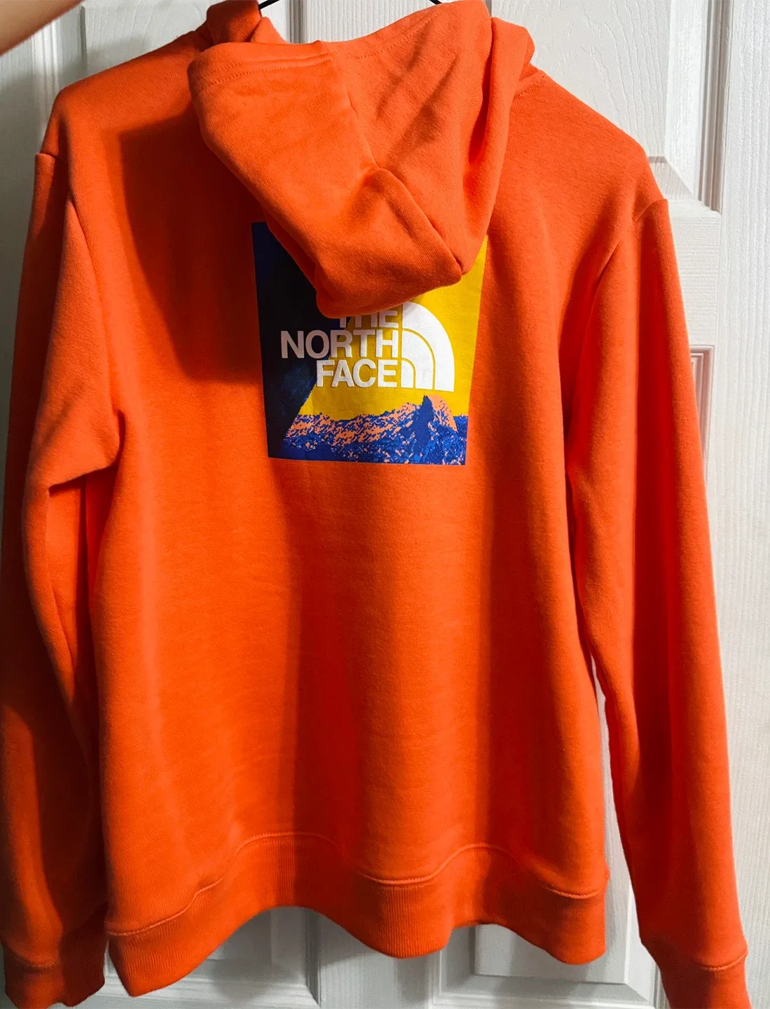 The North Face Orange Hoodie - Boys XL/TG image indicator(3)