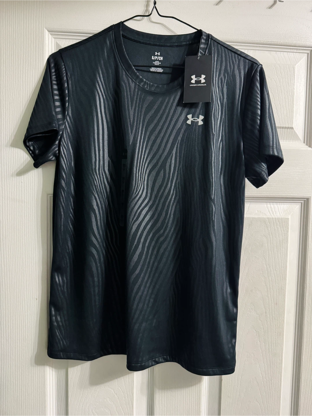 Under Armour T-Shirt - Size S - New with Tags