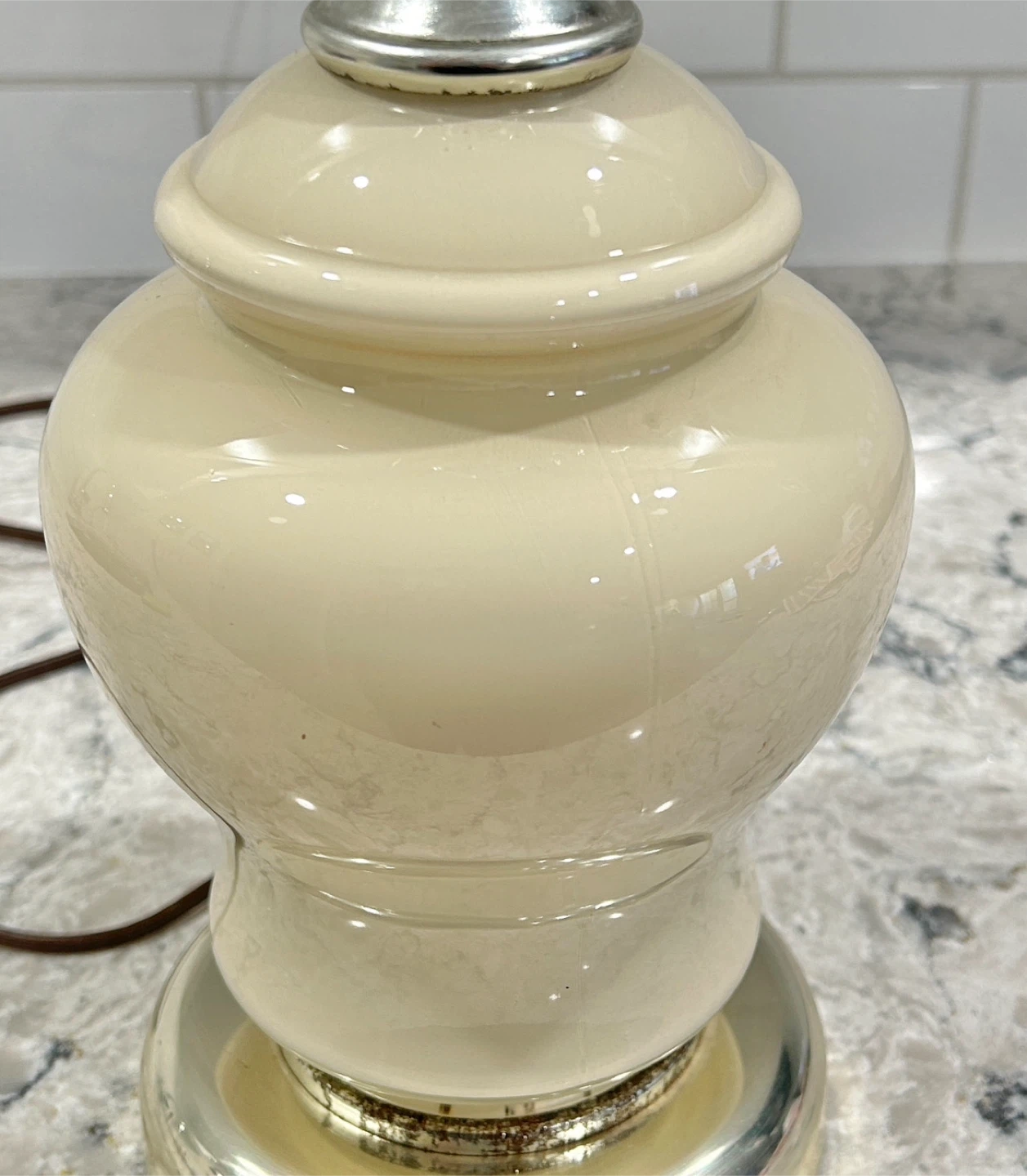Cream Table Lamp - photo 3