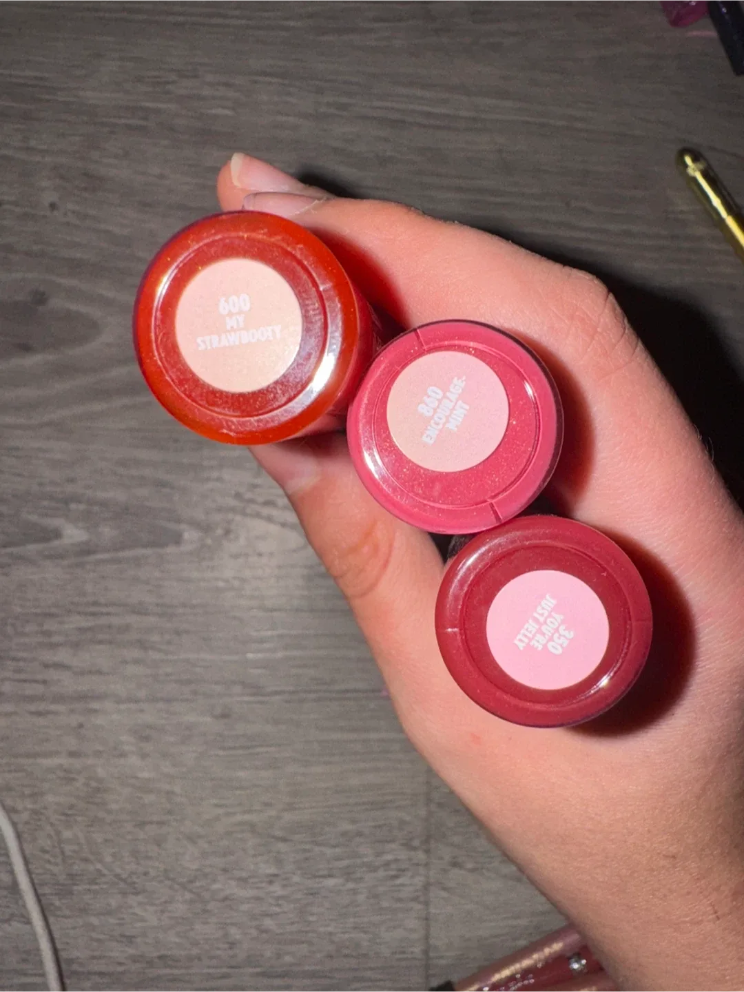 Covergirl Clean Fresh Yummy Lip Gloss image indicator(3)