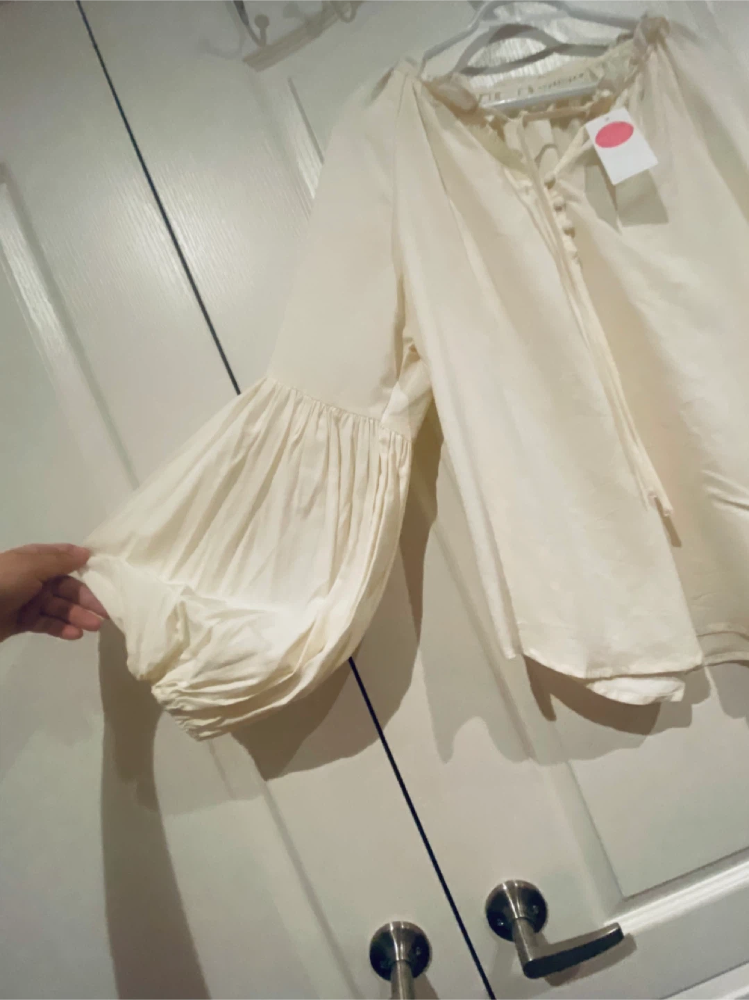 Lovestitch Honey Ivory Blouse - Size M New - photo 2