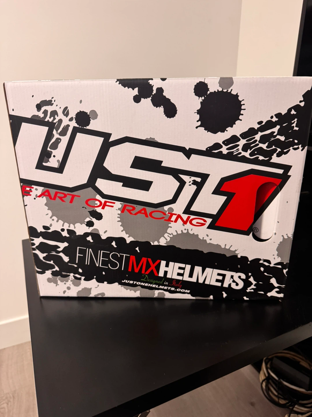 JUST1 J38 Blade Motocross Helmet with Bag & Box - photo 5