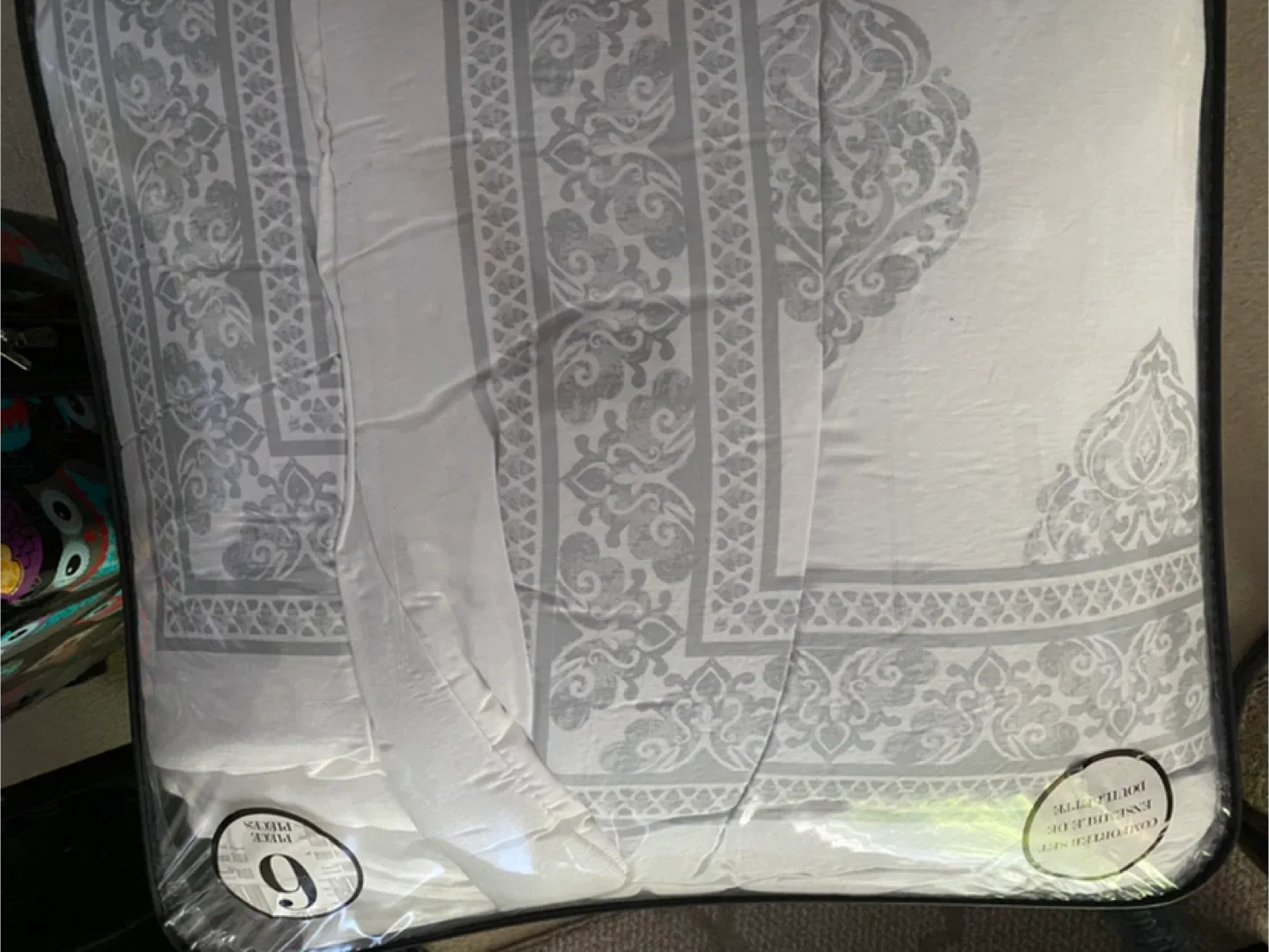 6-Piece Comforter Set, Queen Size thumbnail