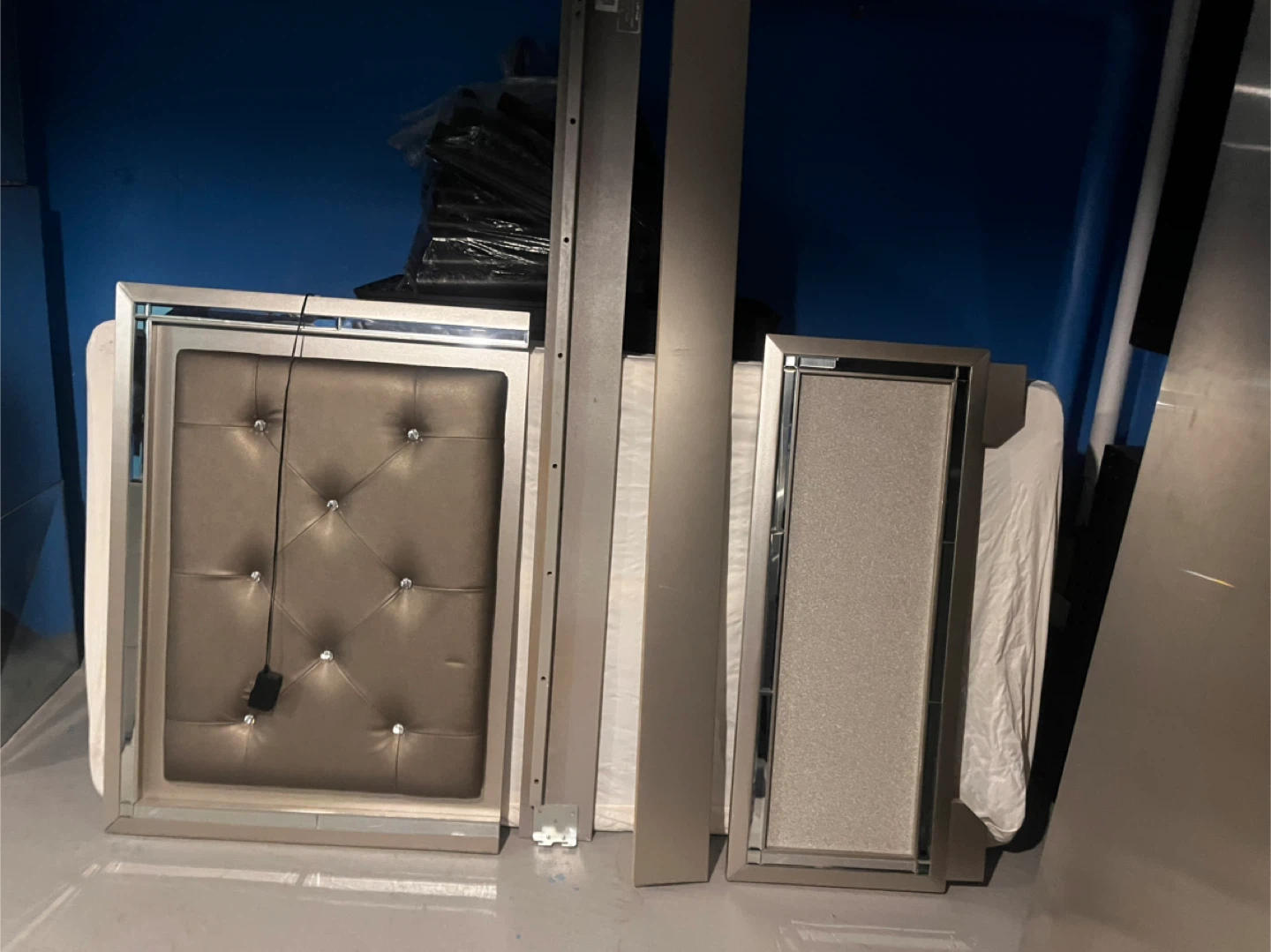 Twin Size Headboard with Frame and box spring - photo 4