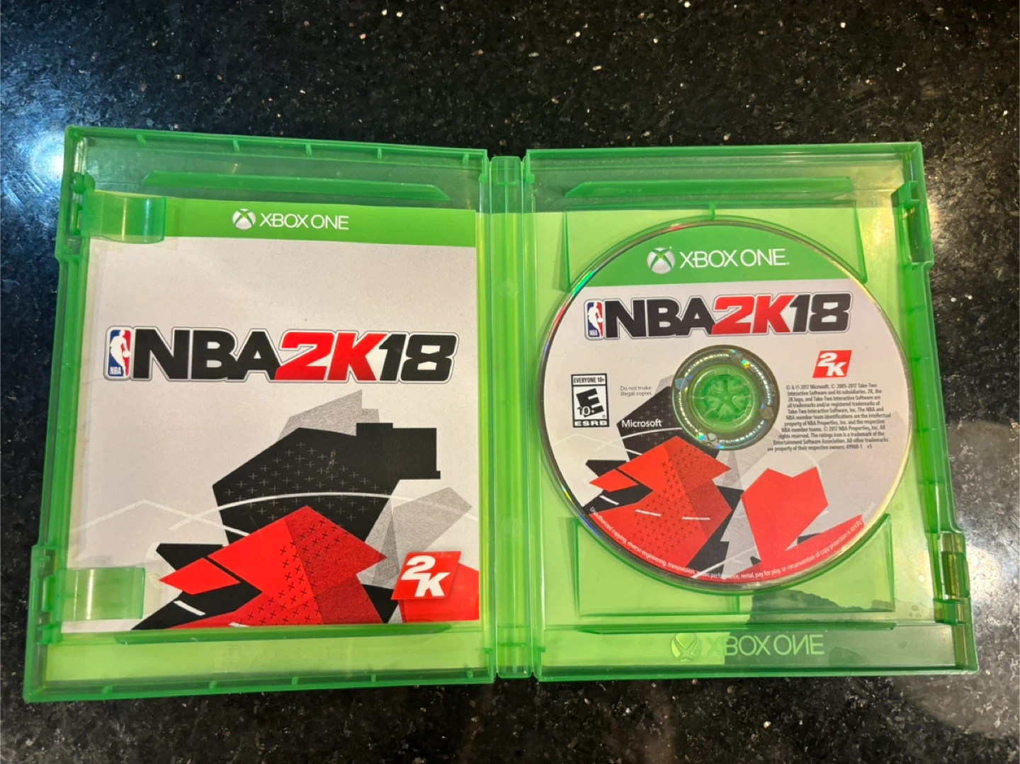 6 Xbox One Games: NBA 2K18, 2K19, Madden 20, COD Modern Warfare - photo 5