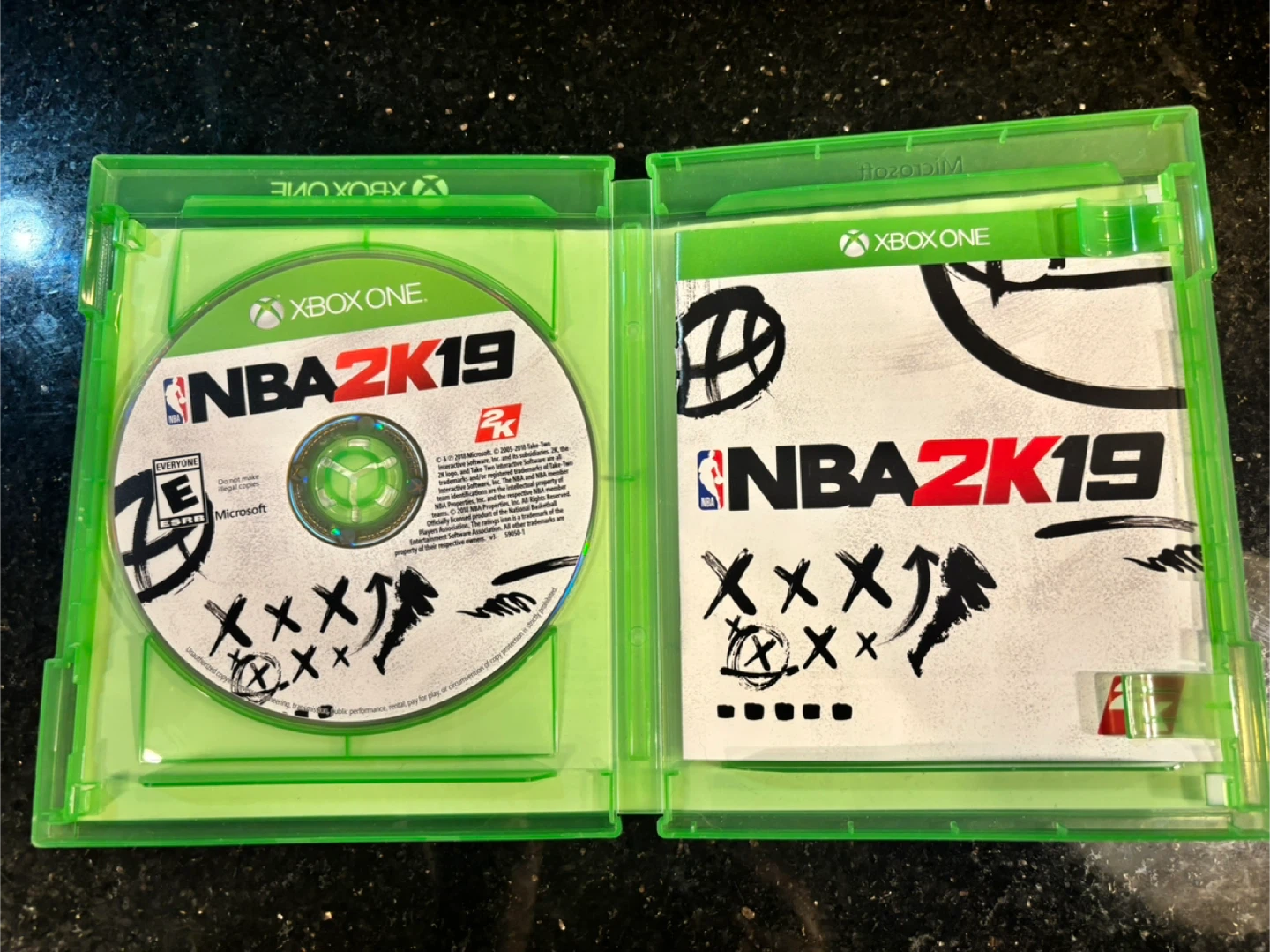 6 Xbox One Games: NBA 2K18, 2K19, Madden 20, COD Modern Warfare - photo 2