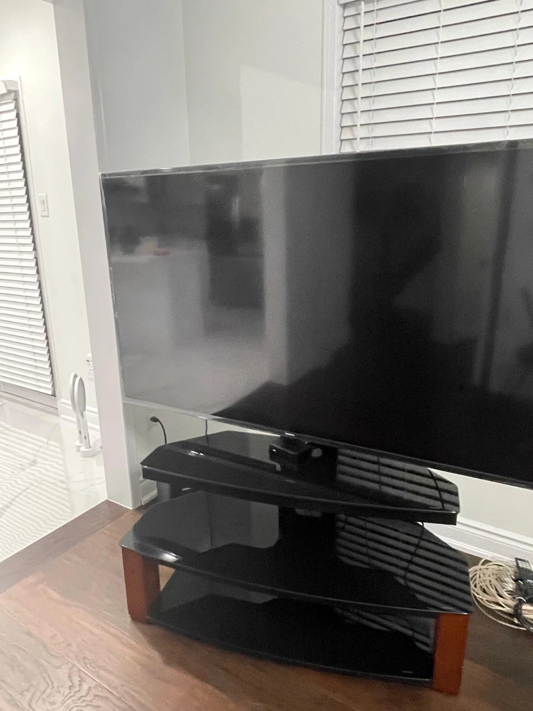 Samsung UN65JU6390 65" TV - photo 2