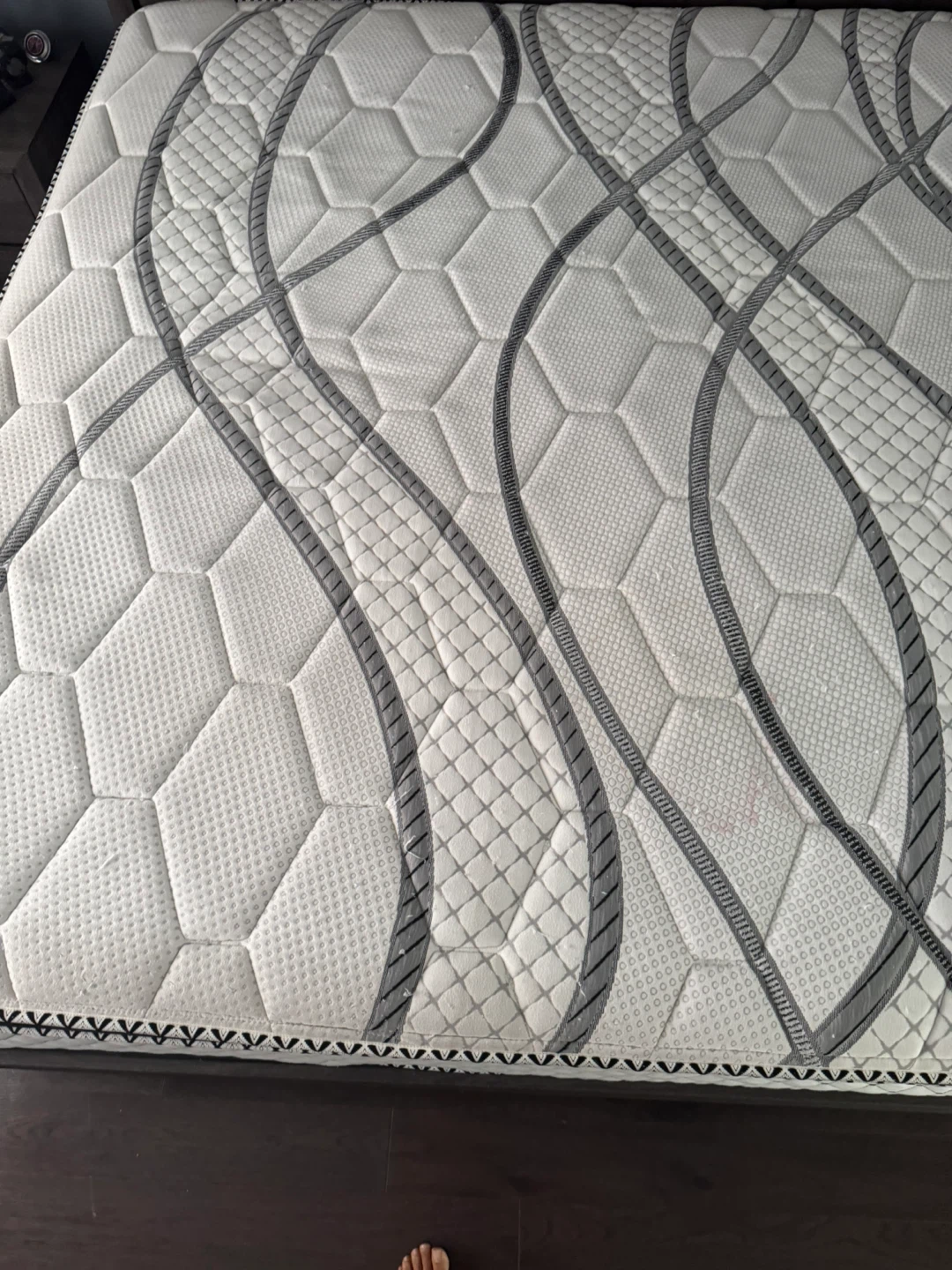 KING SIZE - Crown Royal Sleep In Mattress + Spring Box - photo 5