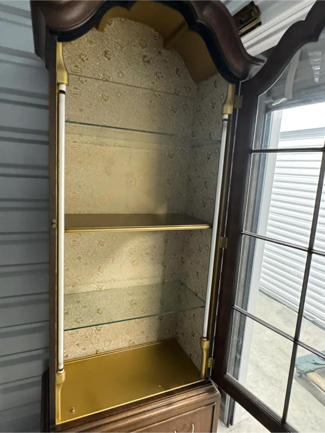 Wooden Display Cabinets image indicator(5)