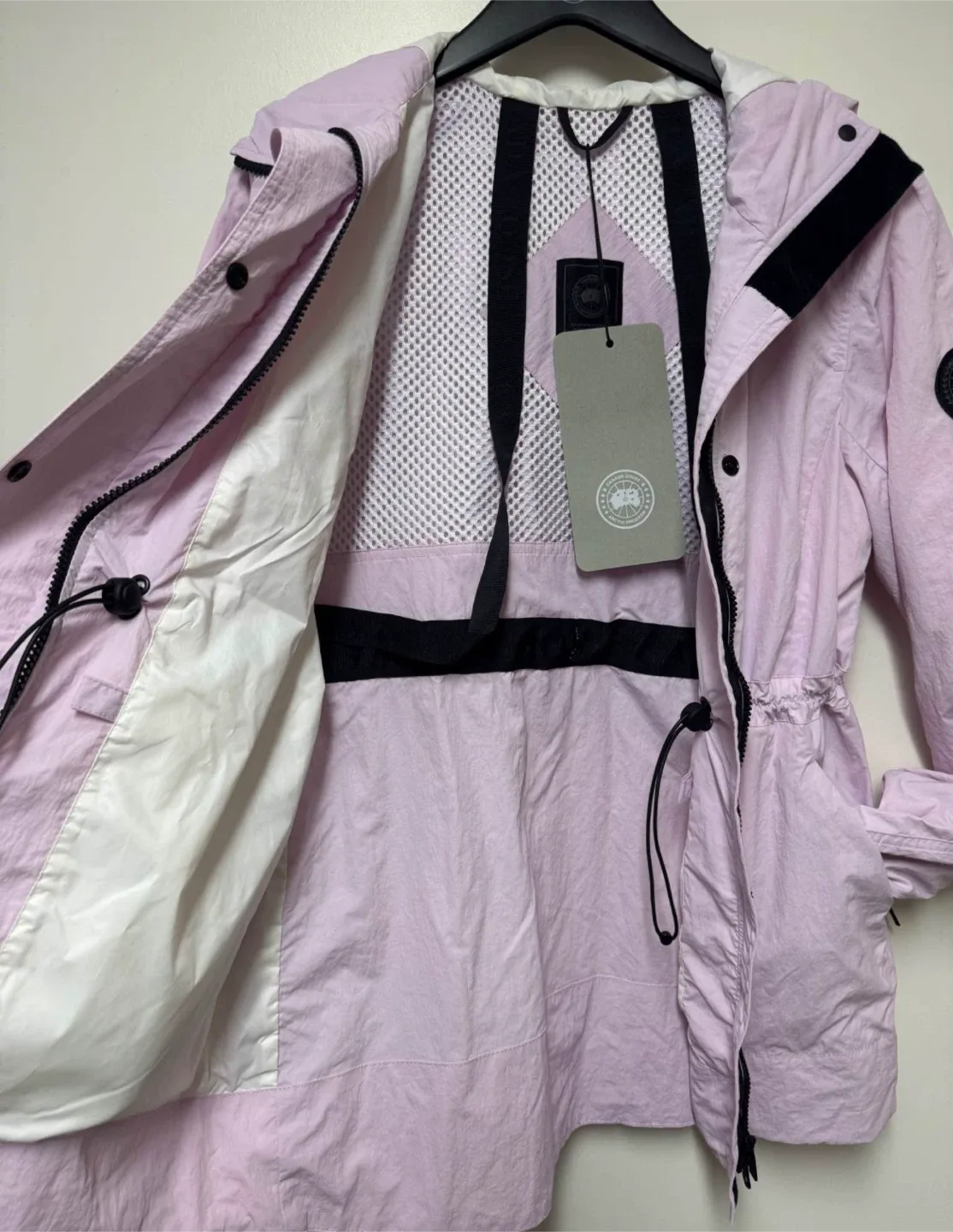 Canada Goose Davie Jacket - BNWT, size S image indicator(4)