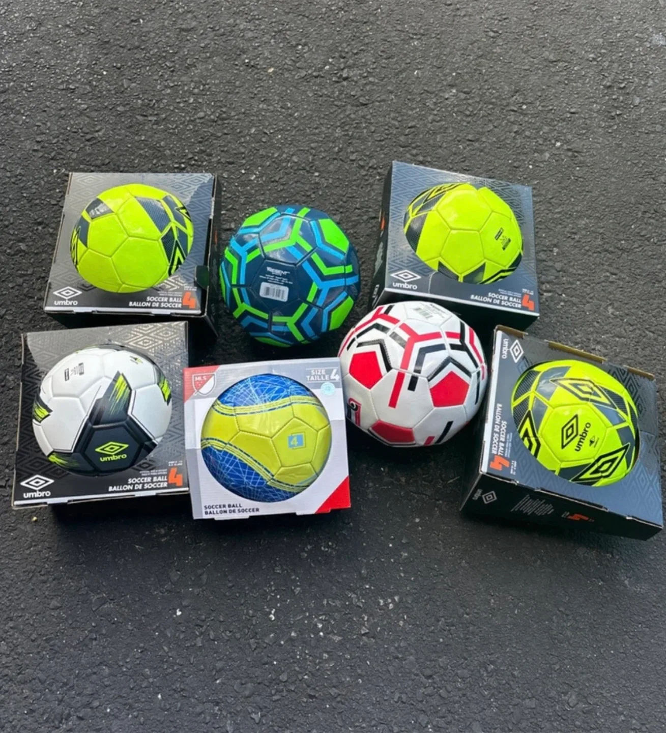 Umbro Soccer Balls - Size 4