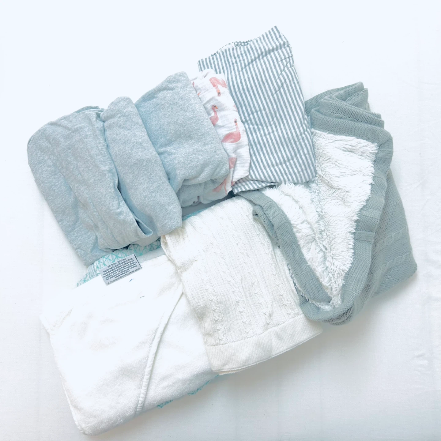 Baby Bundle: Rexall Brush Set, Burt's Bees Baby Powder - photo 2