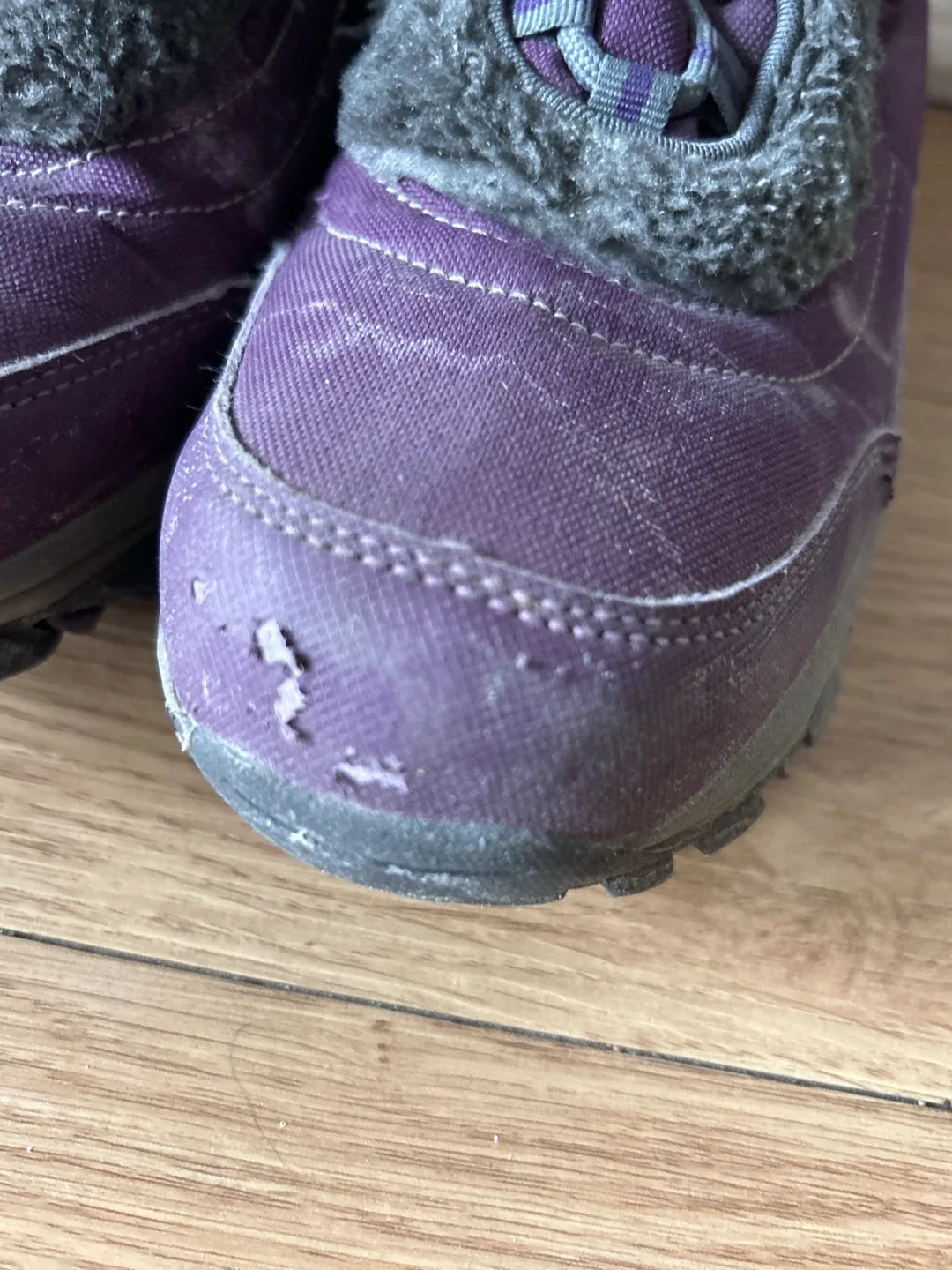 Ohio Womens Snow Boots - Size 7 image indicator(2)