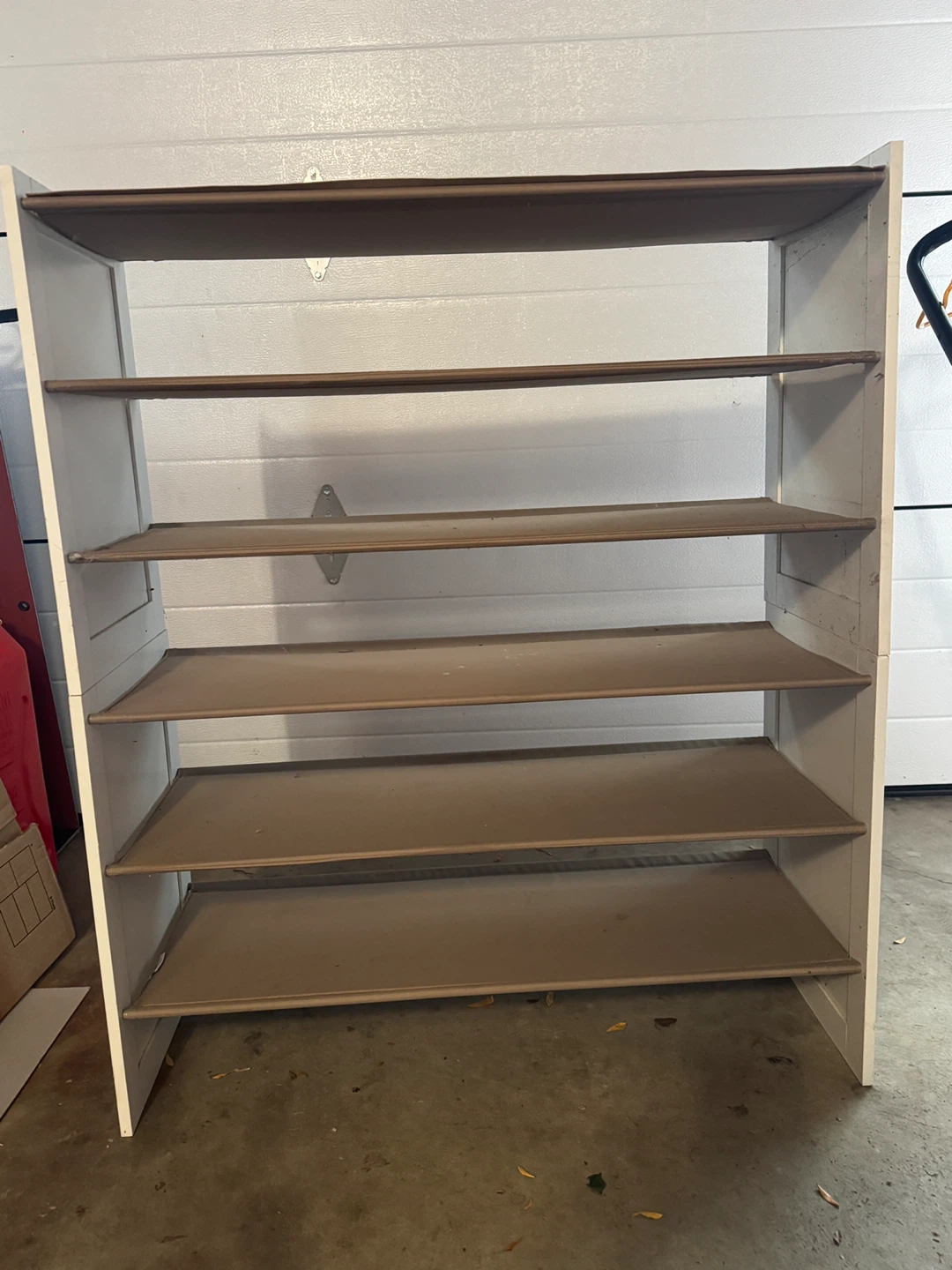 White Wooden Shoe Rack