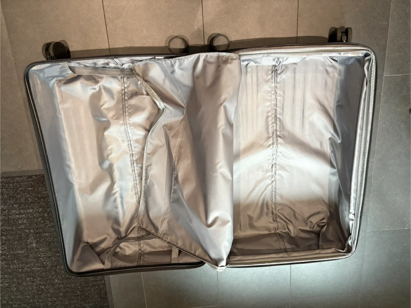 Red 28 inch luggage from JAPAN large suitcase baggage image indicator(6)