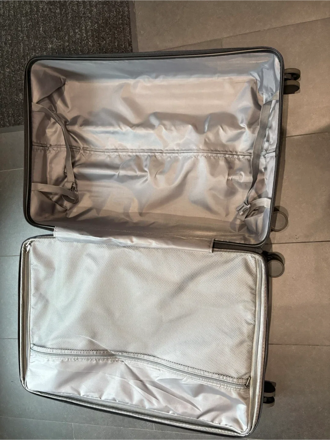 Red 28 inch luggage from JAPAN large suitcase baggage image indicator(5)