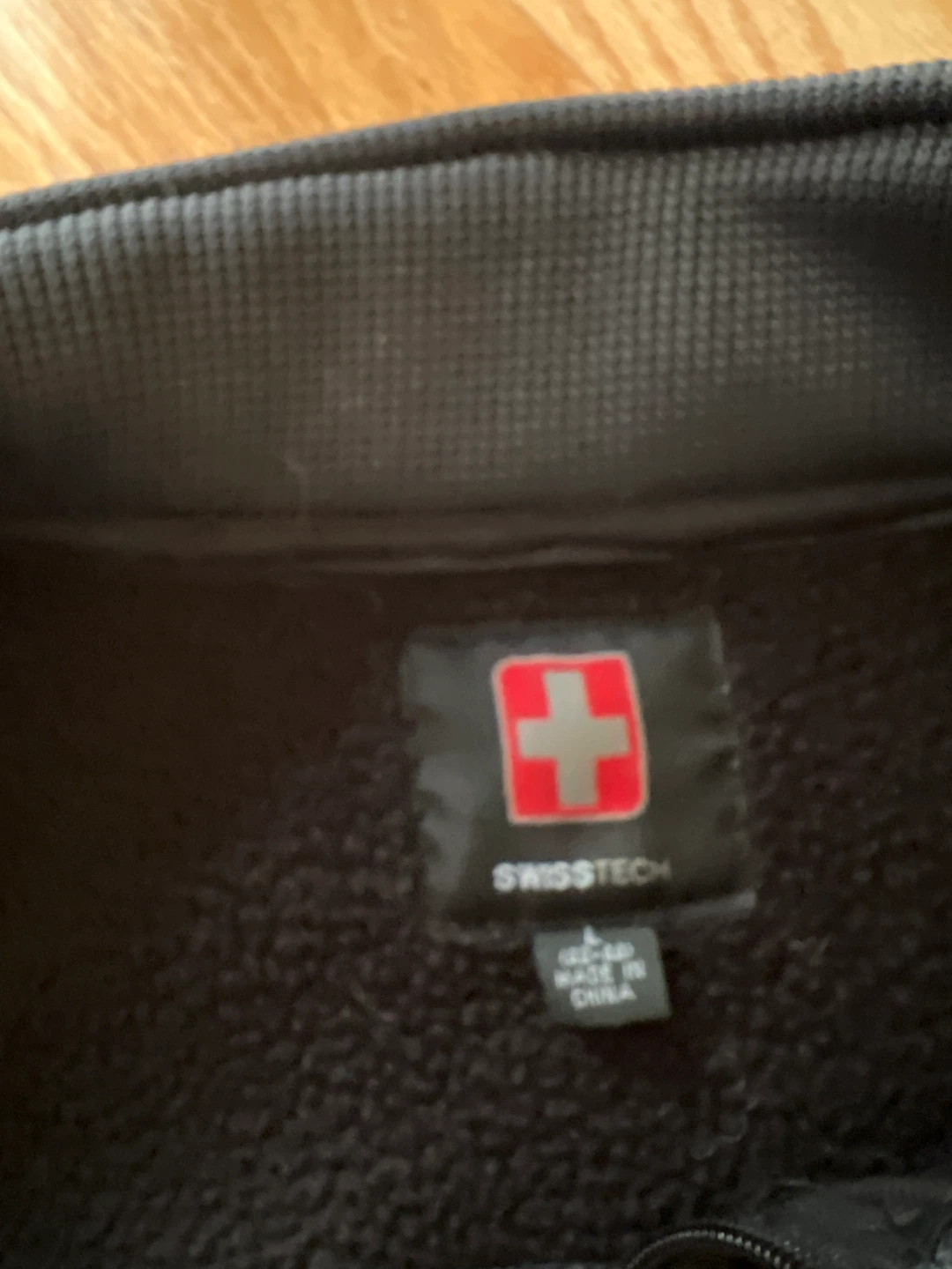 Swiss Tech Black Jacket - Size L - photo 2