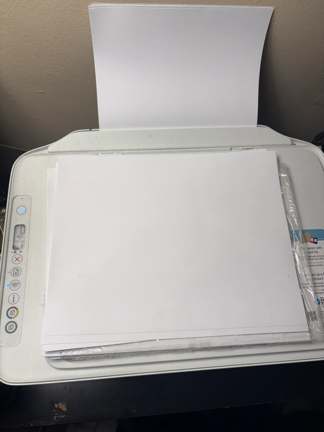 HP DeskJet 2755e All-in-One Printer - photo 2