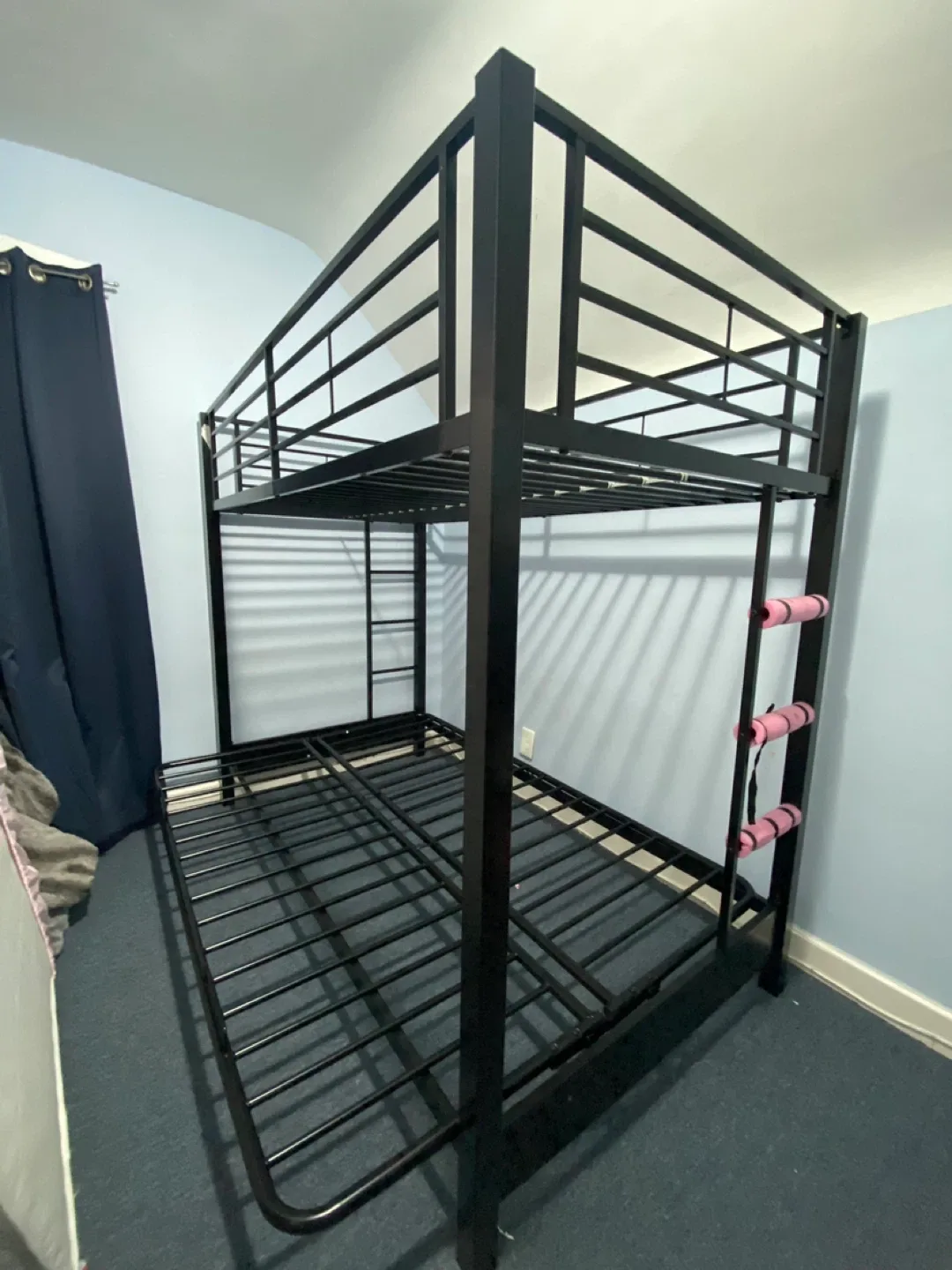 Black heavyweight Metal Bunk Bed Frame image indicator(2)