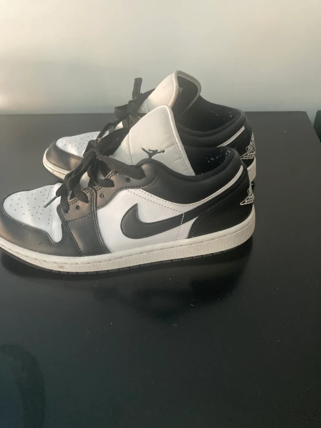 Nike Air Jordan 1 Low Panda image indicator(2)
