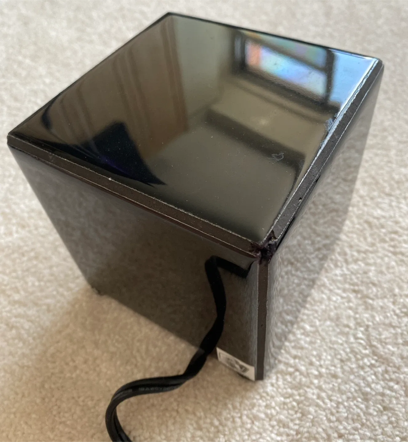 Black HOT BOX VAPORIZER image indicator(2)