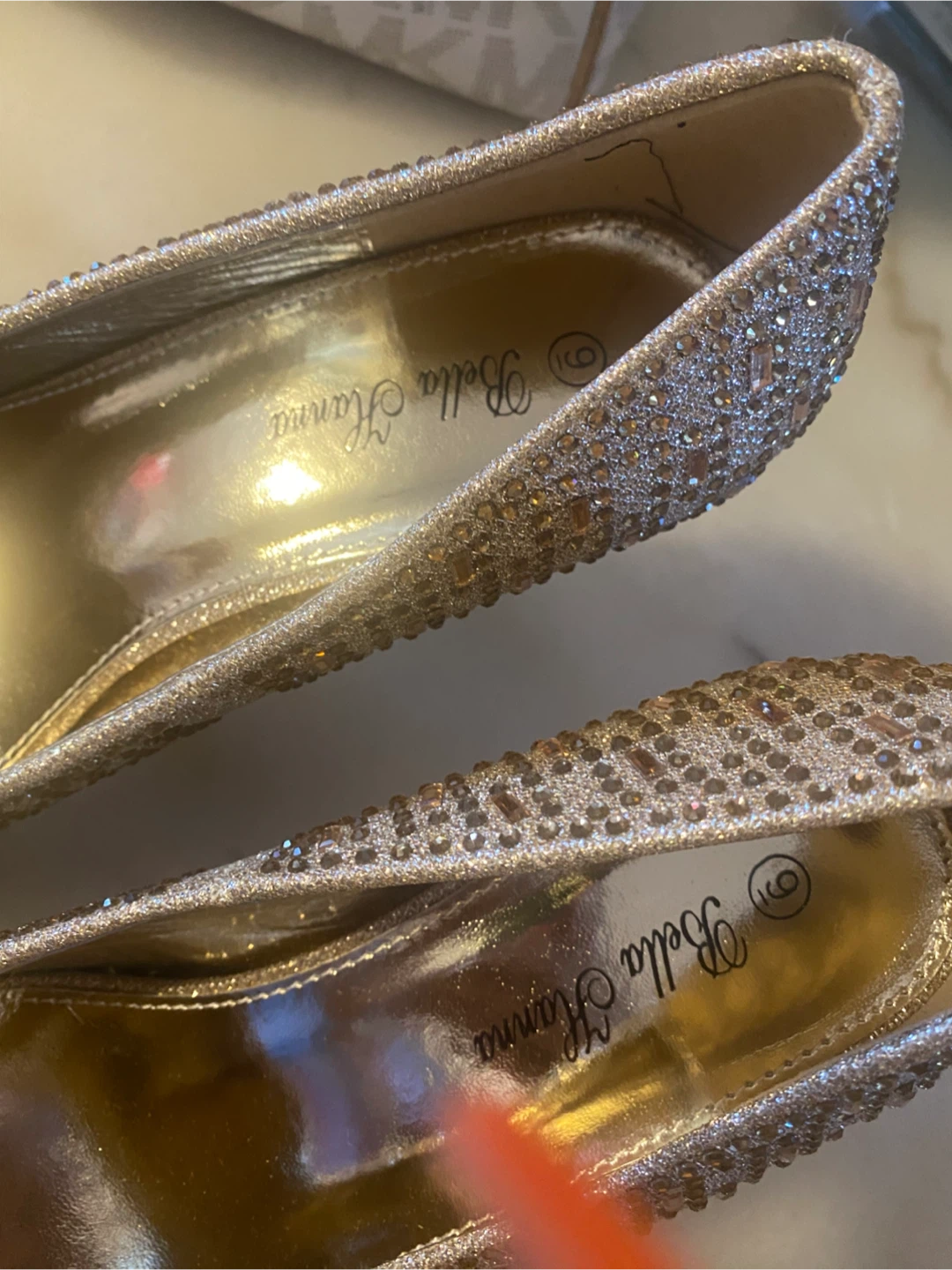 Bella Hanna Gold Heels - Size 9 - photo 3