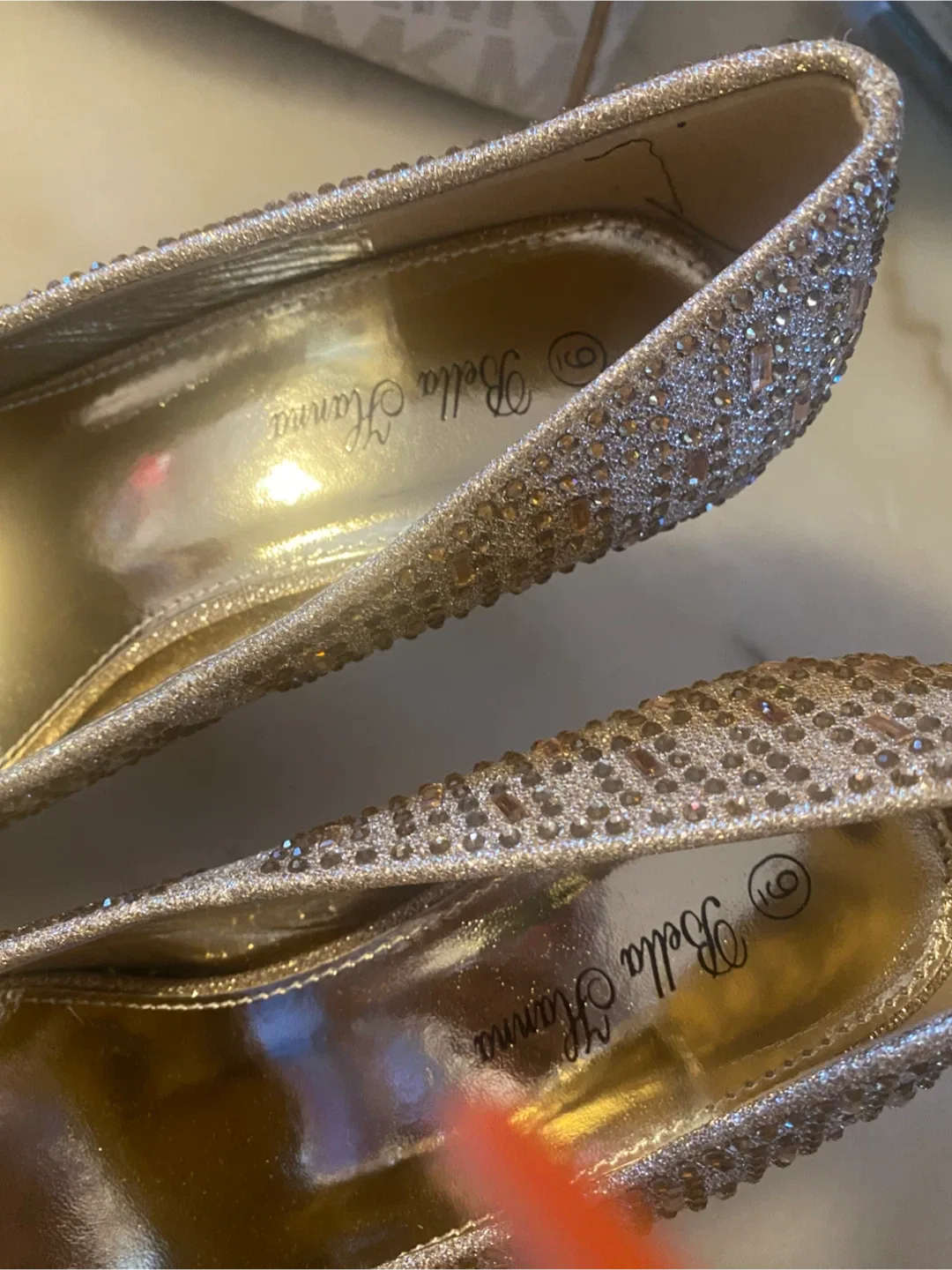 Bella Hanna Gold Heels - Size 9 image indicator(3)