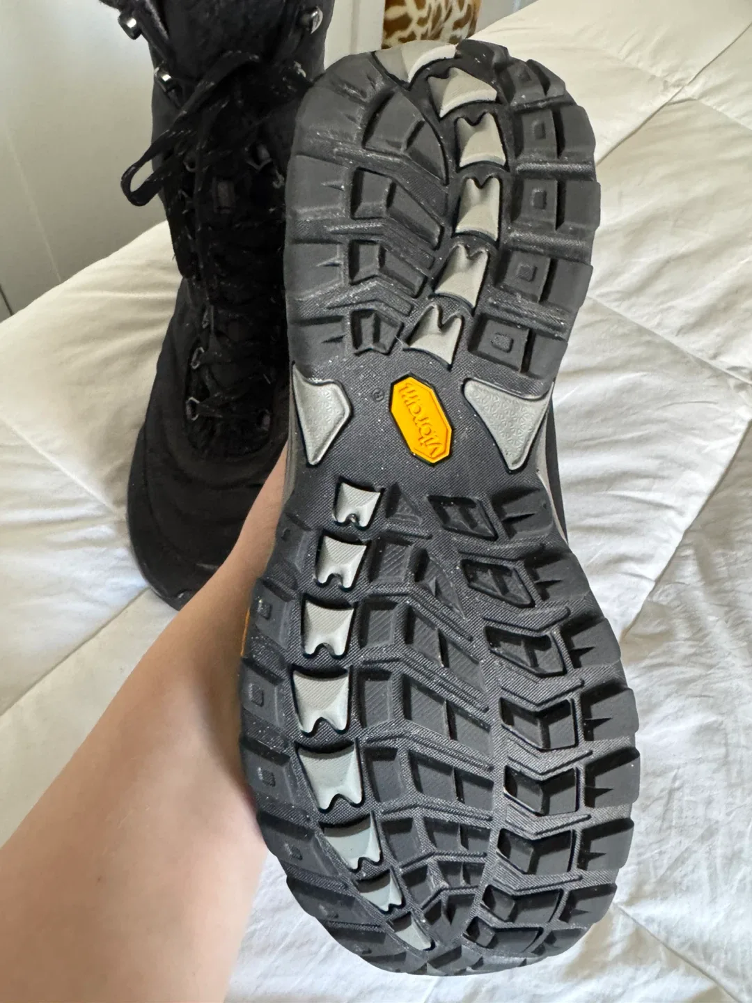 Ladies Size 11 Eddie Bauer Winter Boots image indicator(9)