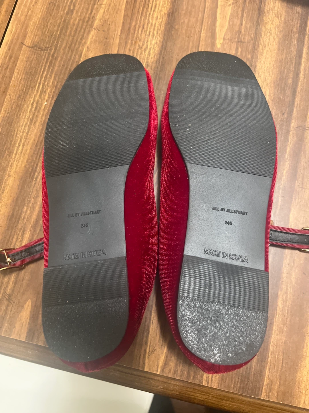 Jill by Jill Stuart Red Velvet Shoes - Size 245 - photo 2