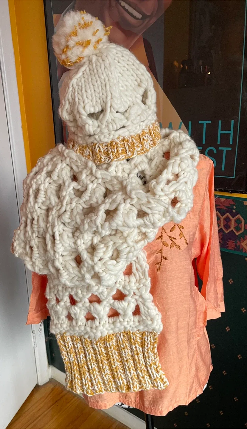 Chunky Handmade Knit Scarf & Hat Set - Cream & Gold image indicator(2)