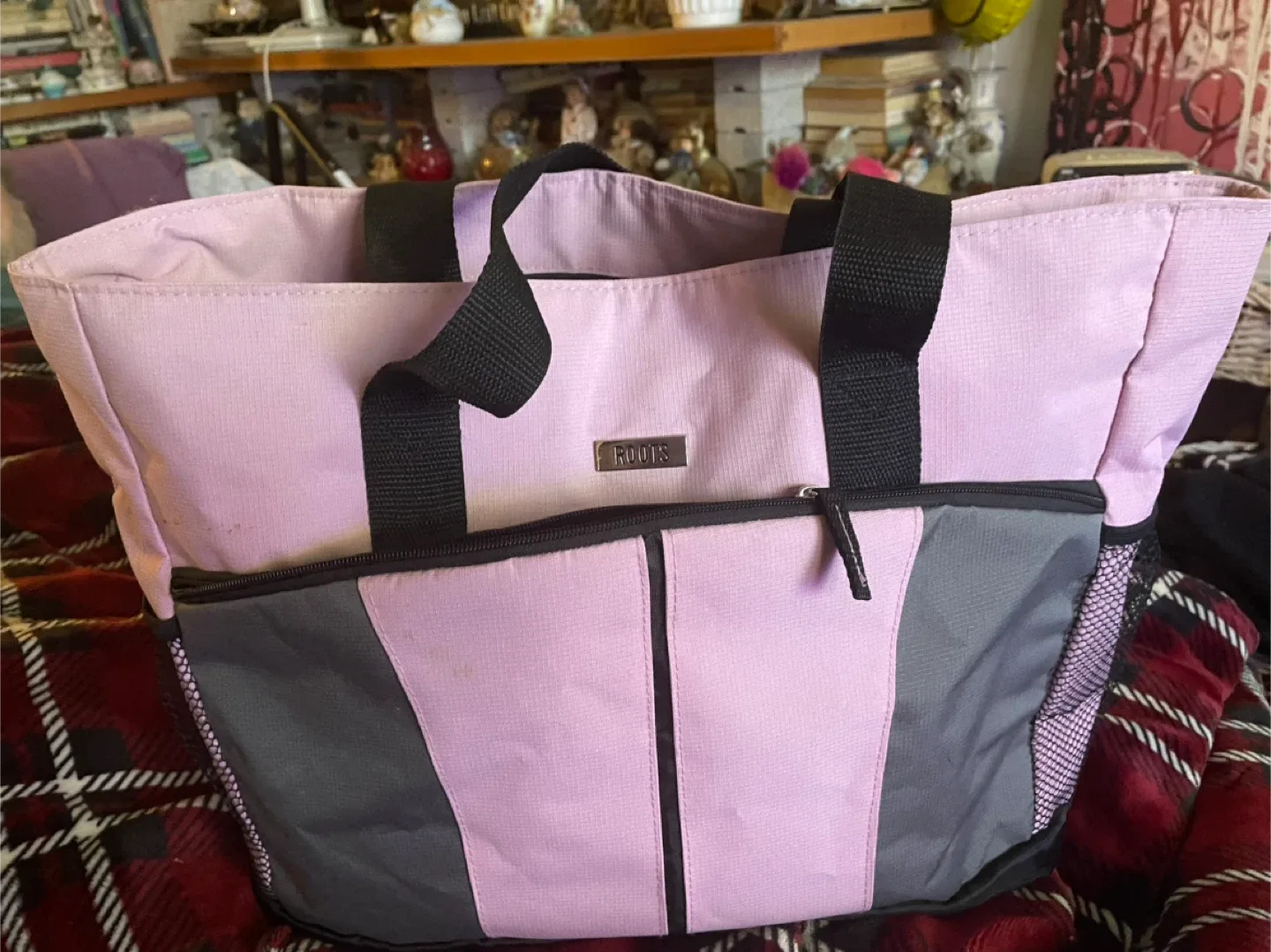 Roots Lilac Tote Bag thumbnail