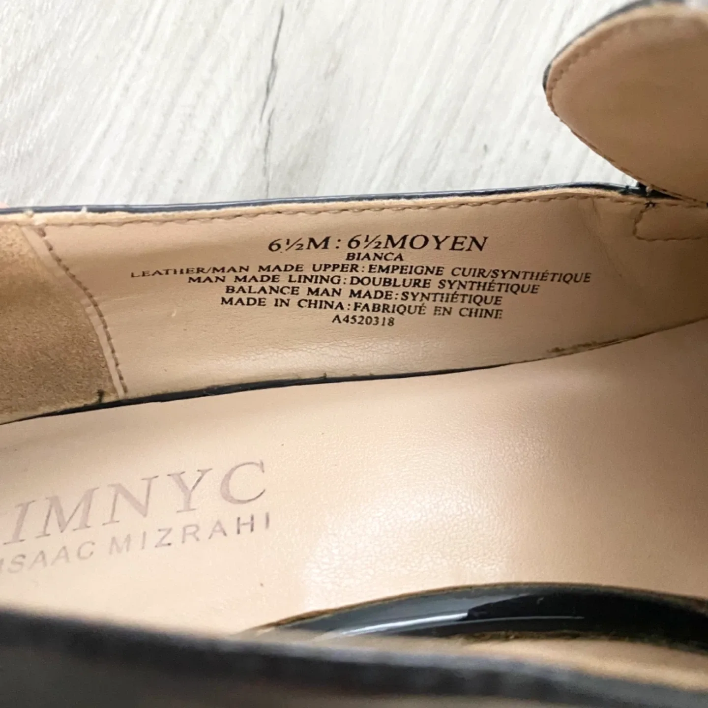 ISAAC MIZRAHI Patent Leather Loafers (6.5 US) image indicator(3)