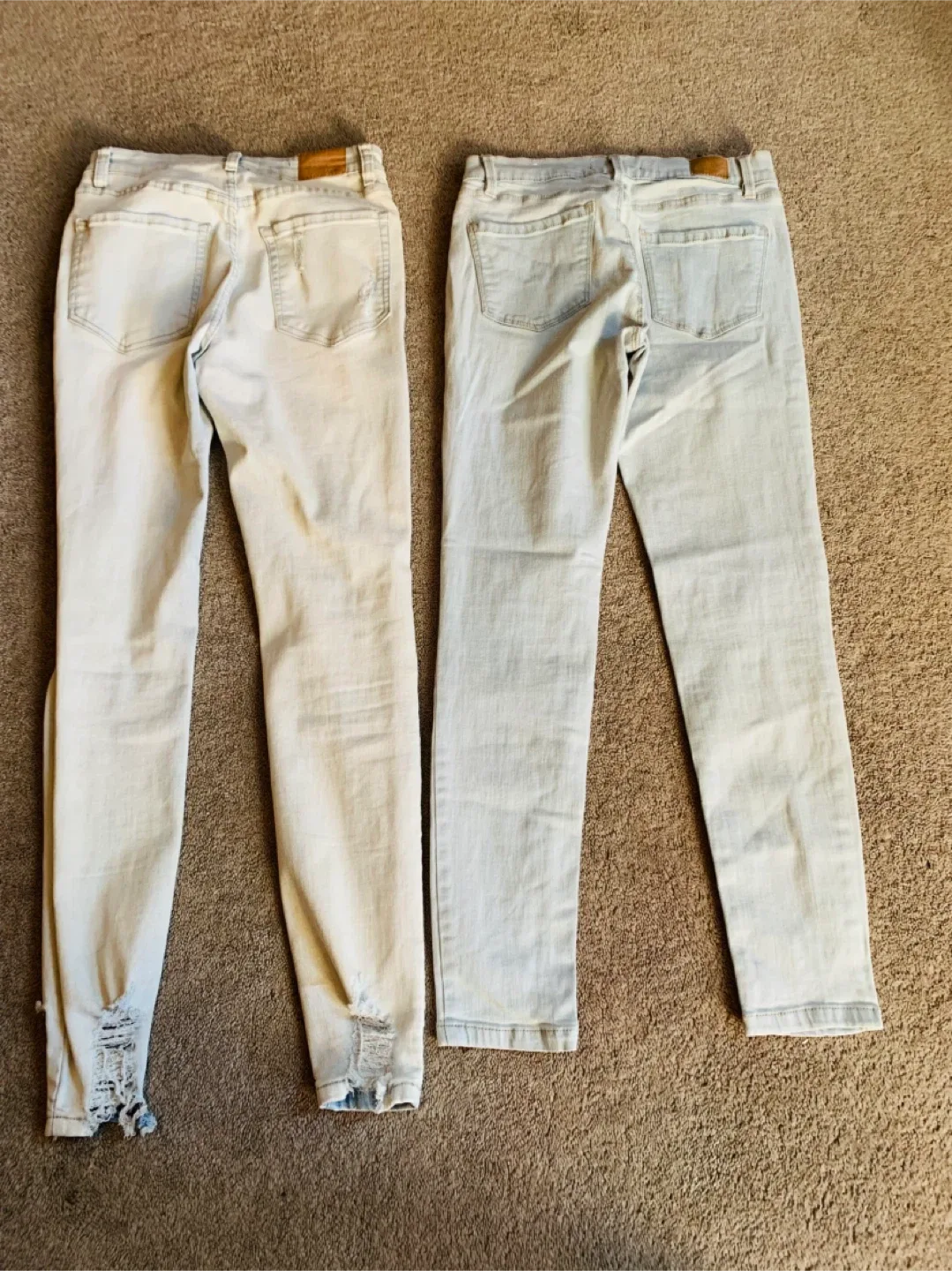 2 Ladies Jegging / Jeans Pants (small) for $12 image indicator(2)