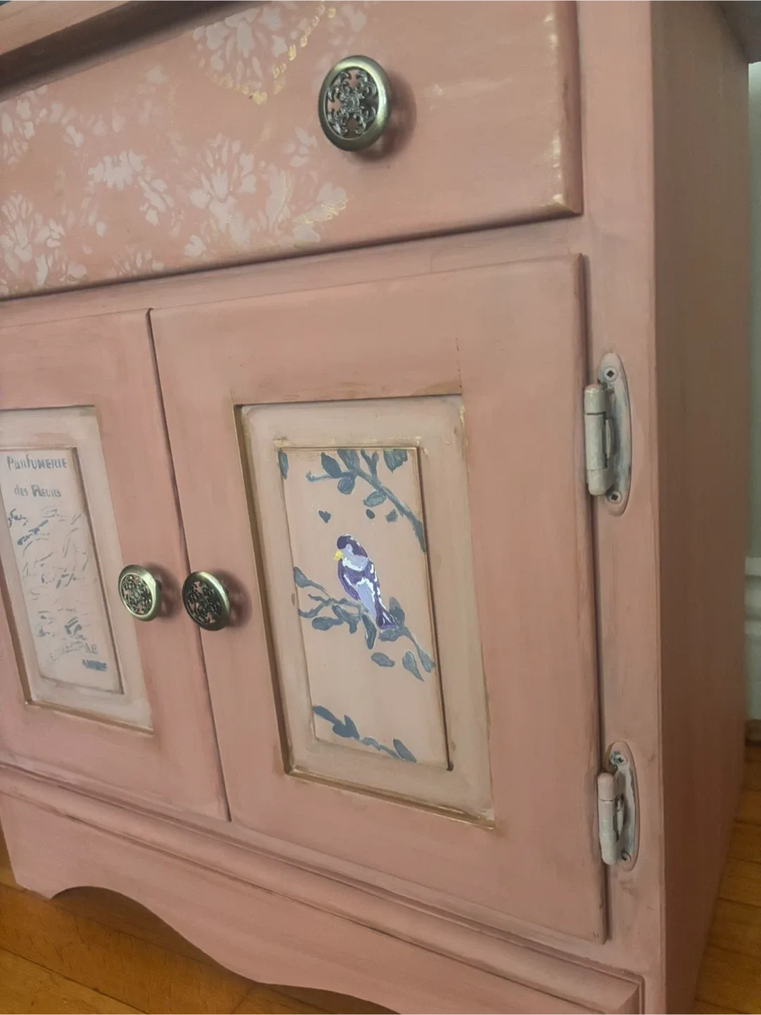Painted Accent Cabinet with Drawer image indicator(3)