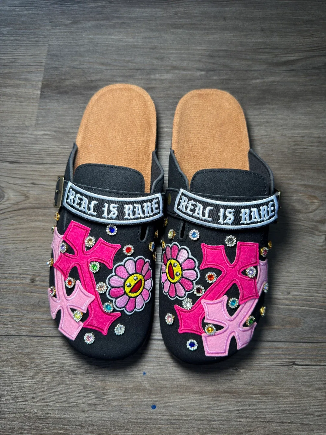 CUSTOM CLOGS - CLOGS + DESIGN image indicator(4)